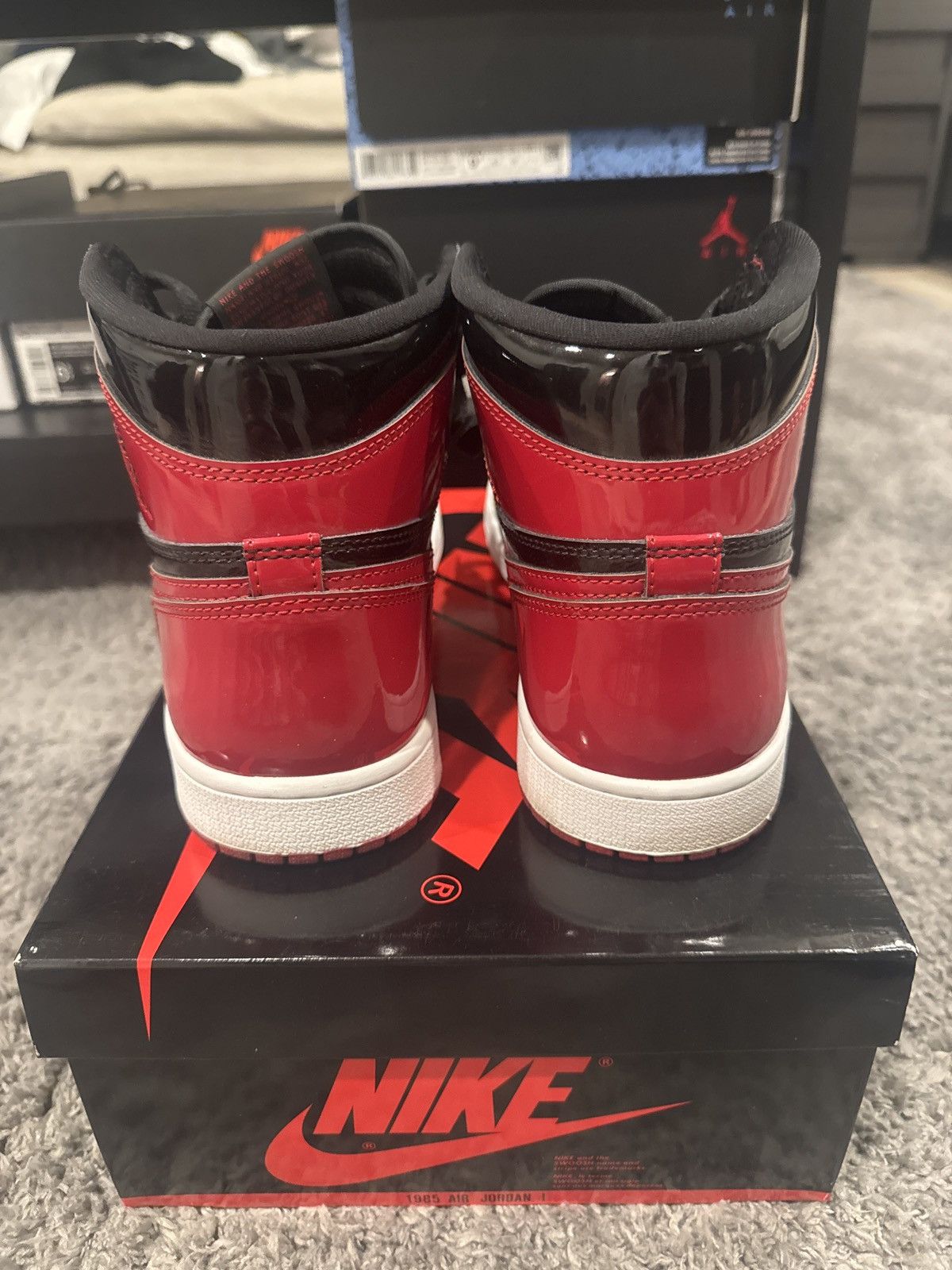 Jordan Brand Jordan 1 High Retro OG ‘Patent Bred Size US 9.5 / EU 42-43 - 2 Thumbnail