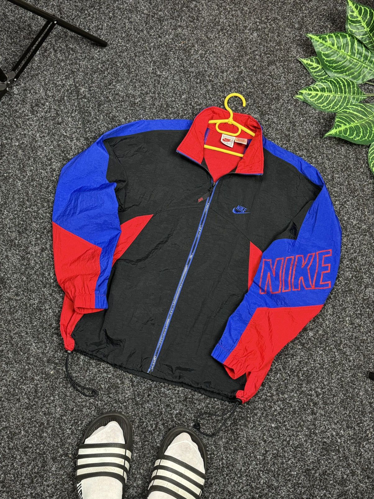Nike Jacket Big Logo Size M Y2K drill style