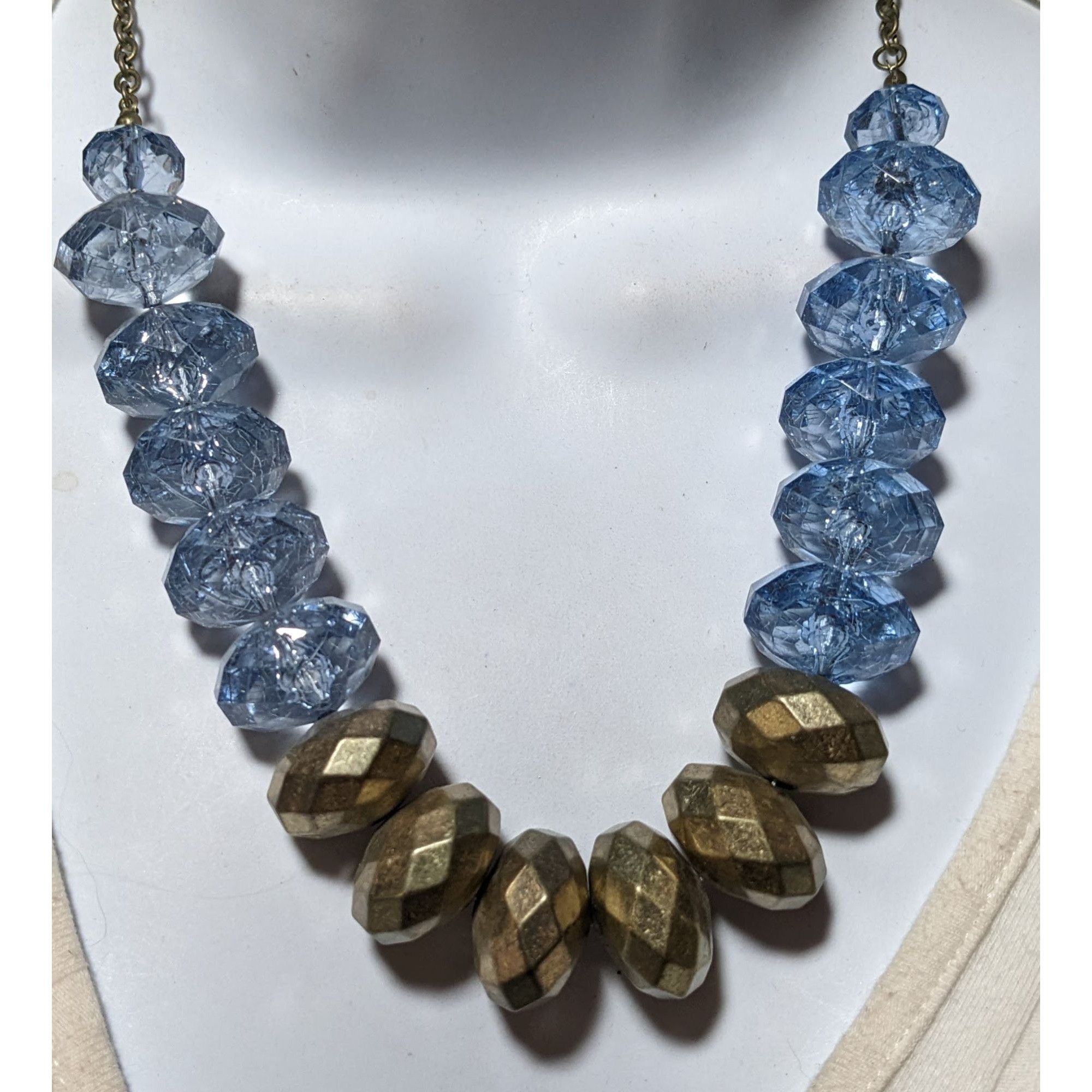 Other Retro Chunky Blue And Gold Beaded Necklace Size ONE SIZE - 5 Thumbnail
