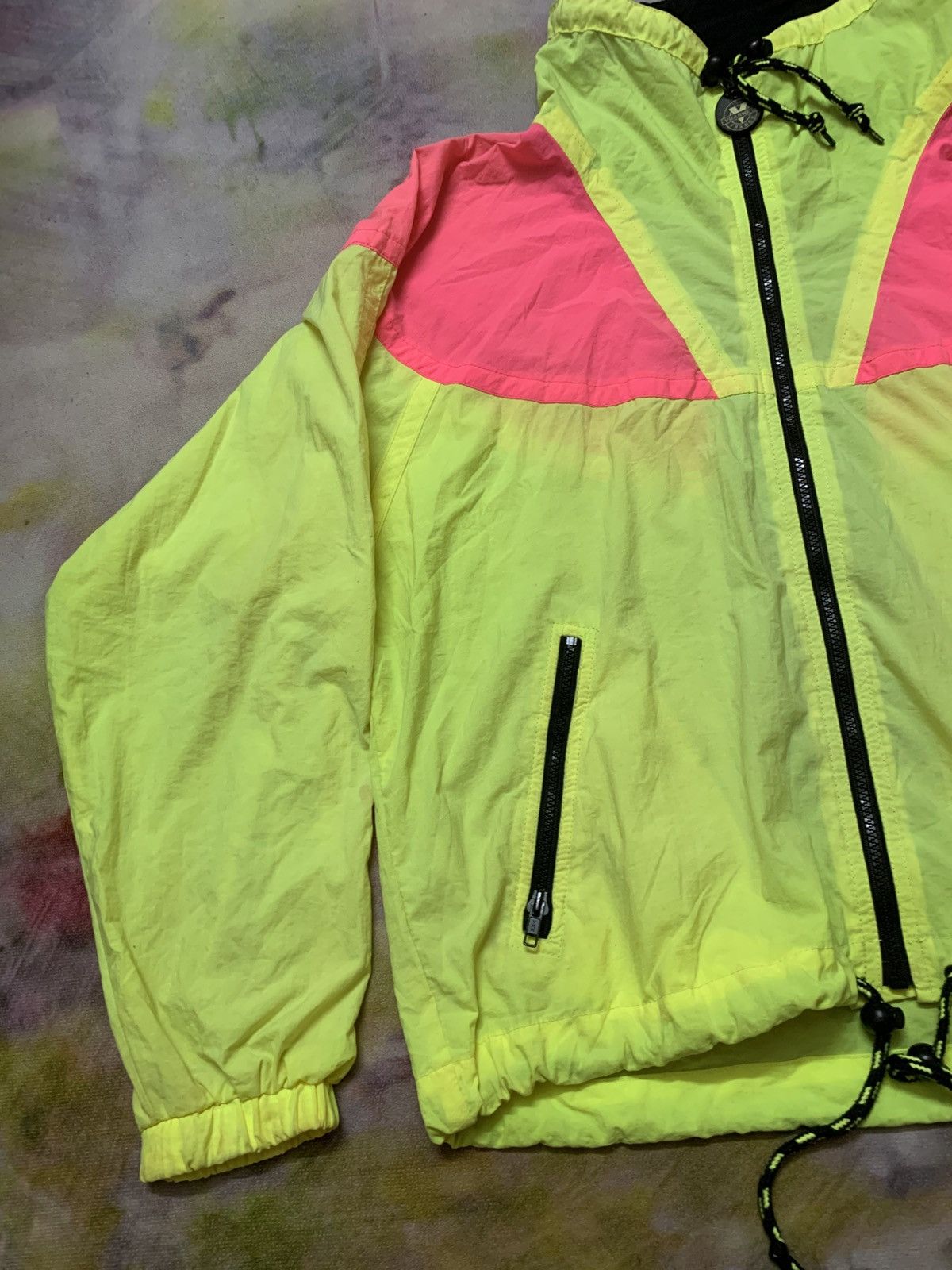 Vuarnet Vintage VUARNET France Windbreaker Striking Colour Size US L / EU 52-54 / 3 - 10 Thumbnail