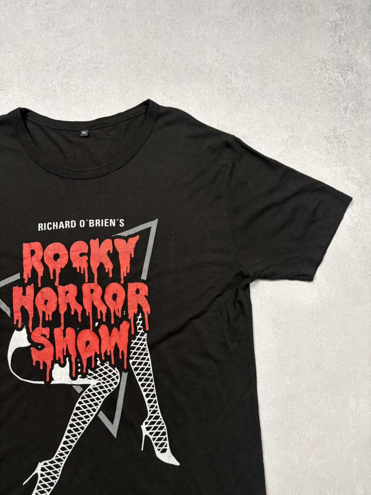 Band Tees Rocky Horror Show Graphic T Shirt Black Logo Movie Vintage Size US XL / EU 56 / 4 - 2 Thumbnail