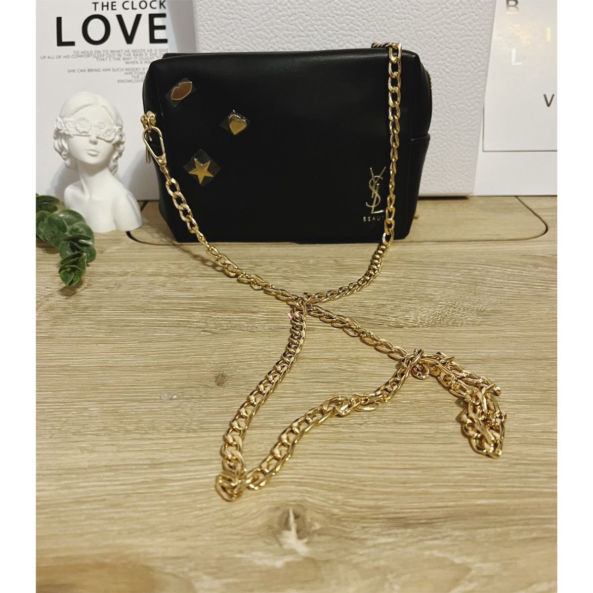 Yves Saint Laurent Yves Saint Laurent YSL cosmetic Bag Pouch clutch Crossbody Size ONE SIZE - 6 Thumbnail
