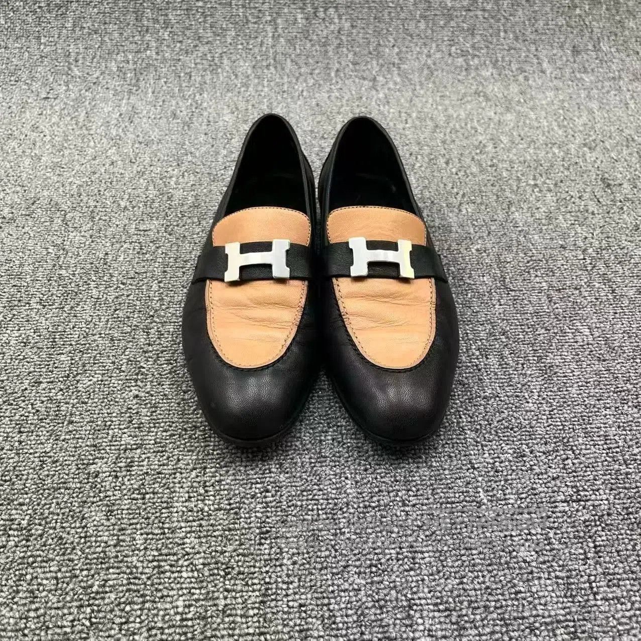Hermes Hermes H Logo Spliced Loafers. Size US 6 / IT 36 - 2 Thumbnail