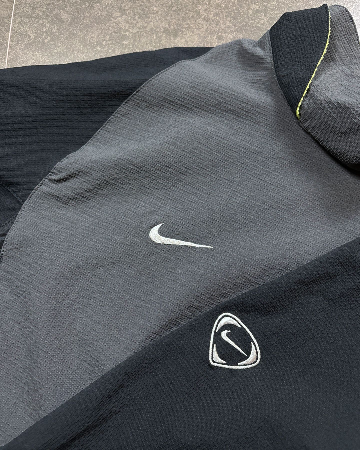 Nike Nike Total 90 Vintage Sweatshirt Soccer Size XL Size US XL / EU 56 / 4 - 6 Thumbnail