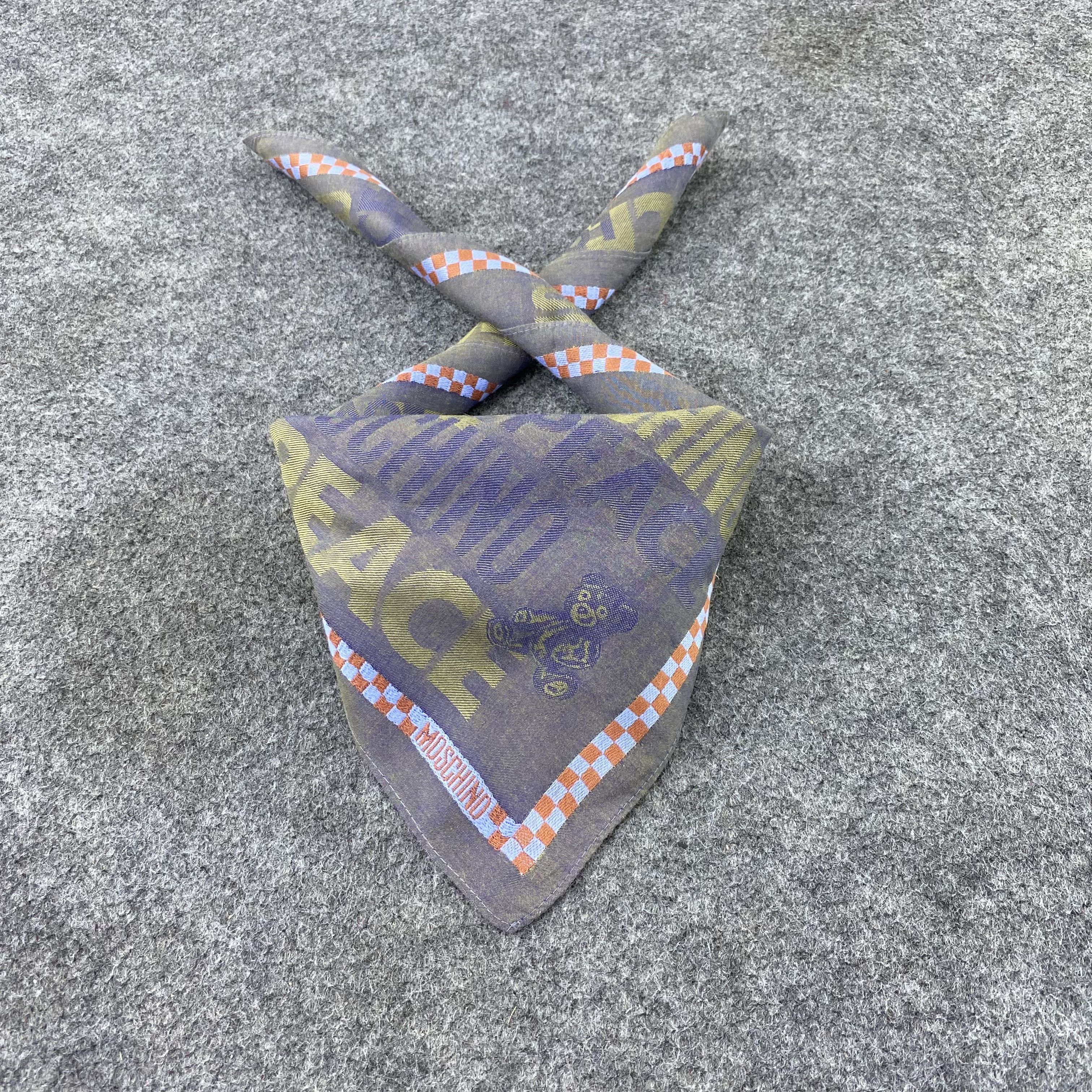 Moschino × Vintage Vintage Moschino Handkerchief / Bandana / Neckerchief-B1156 Size ONE SIZE - 2 Thumbnail