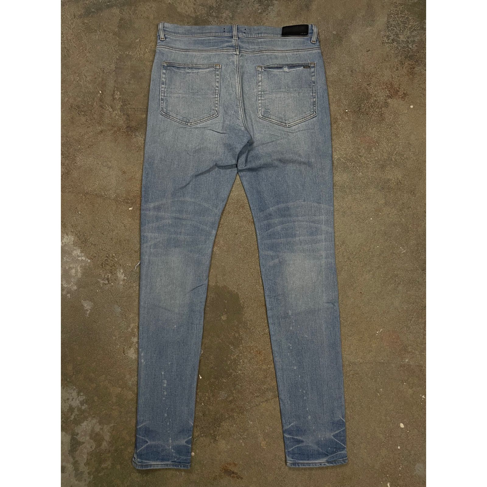 Amiri Amiri MX1 Light Wash Cheetah Patch 36 Used Size US 36 / EU 52 - 2 Thumbnail