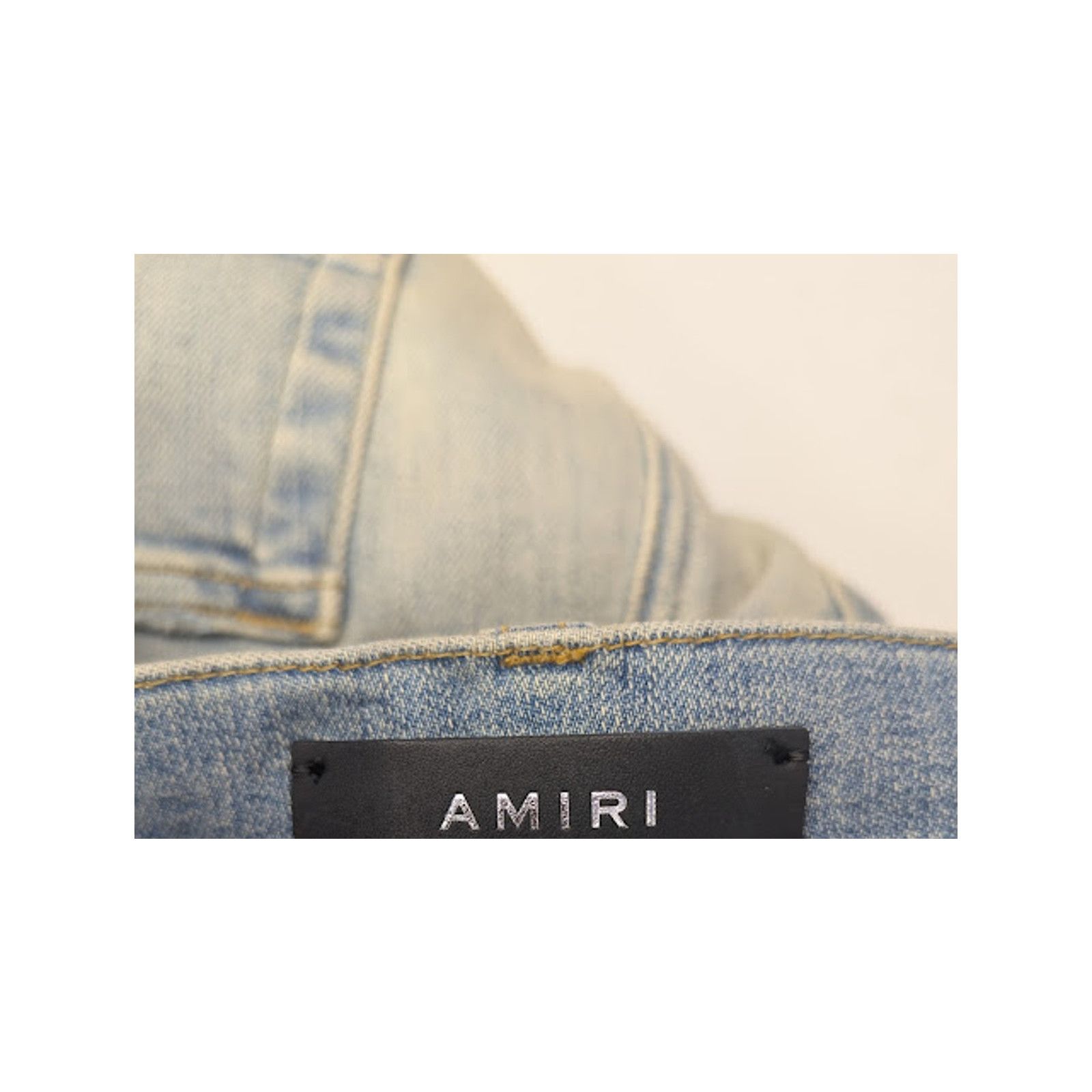 Amiri o1rshd1 Varsity Eagle Logo Skinny Jeans in Antique Indigo 33 Size US 33 - 19 Thumbnail