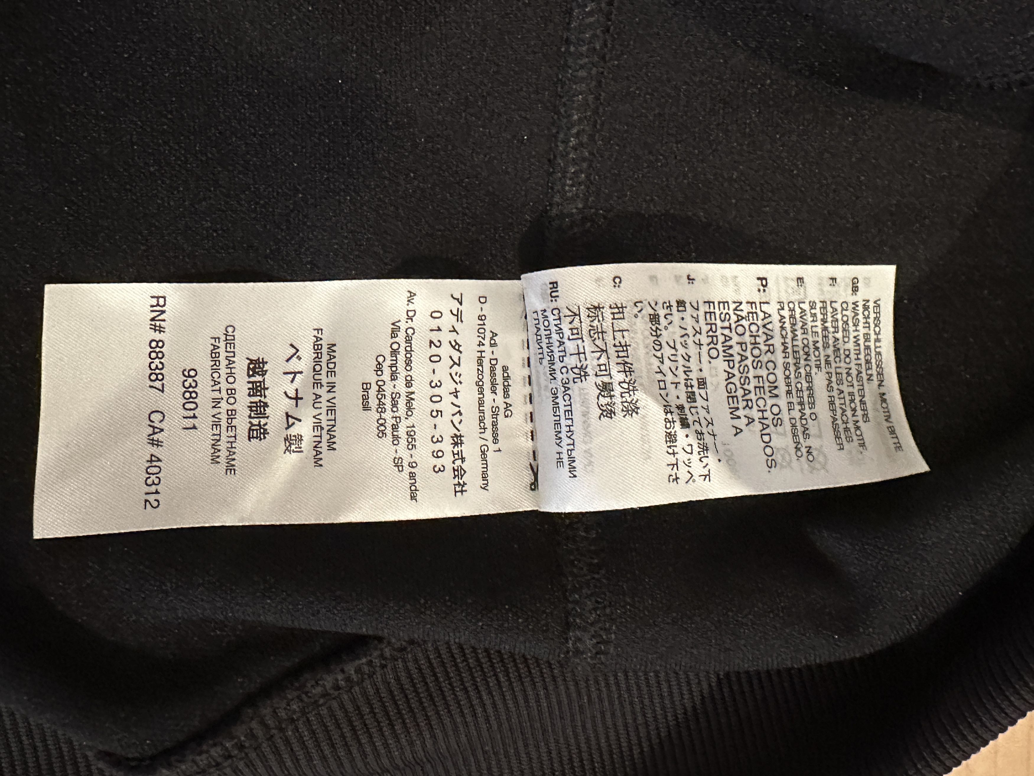 Y-3 3-Stripes Track Top Size US XL / EU 56 / 4 - 9 Thumbnail