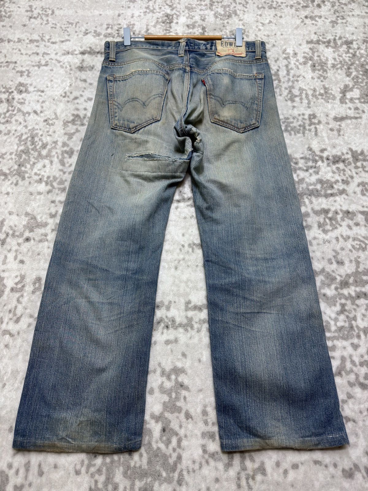 Edwin Vintage Edwin Distressed Mud Wash Denim Jeans Size US 33 - 2 Thumbnail