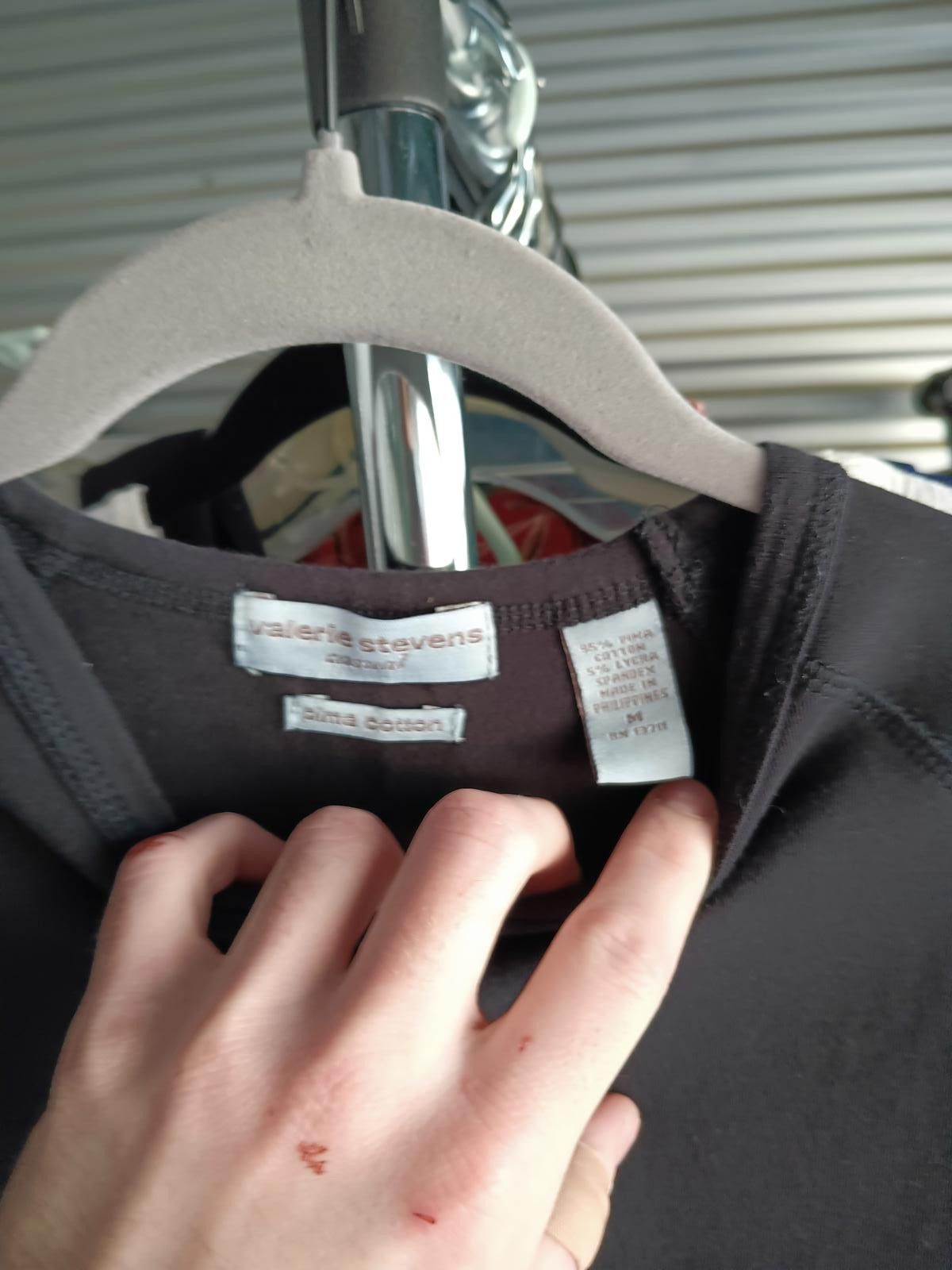 Designer Valerie Stevens Black Long Sleeve Top - Perfect for Layering Size M / US 6-8 / IT 42-44 - 3 Thumbnail