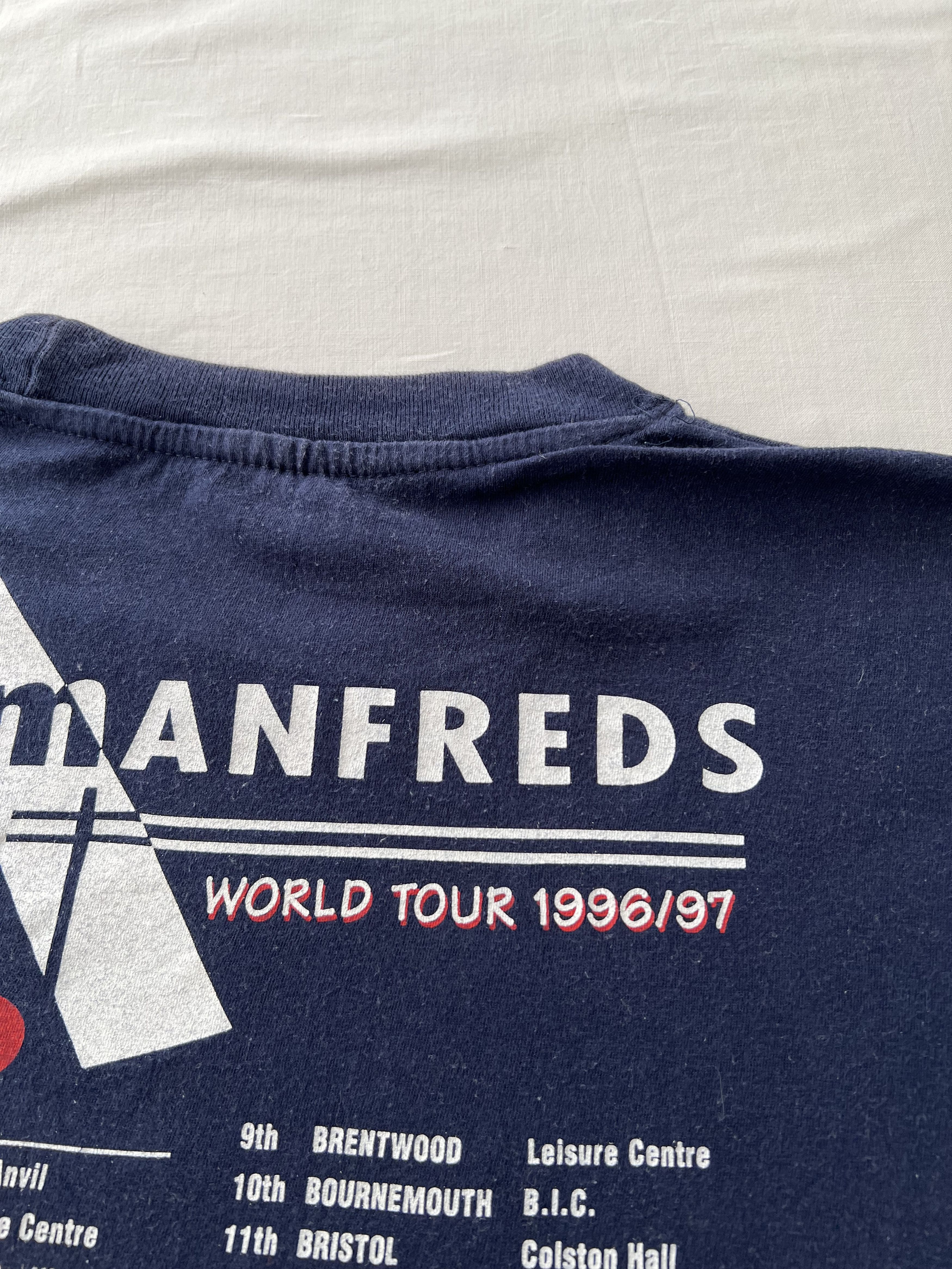 Band Tees Vintage 90s The Manfreds World Tour 1996/1997 Pop Band Tee Size US XL / EU 56 / 4 - 19 Thumbnail