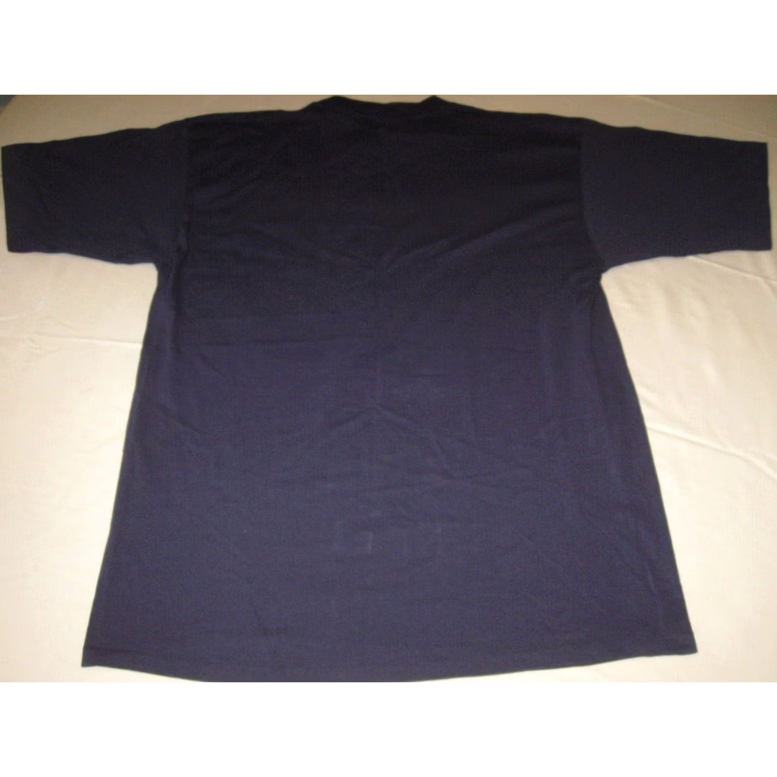 Vintage VINTAGE Mendez Sportswear Carnival Sensation Cruise T-Shirt Men XL Blue 1990s Graphic Print Crew Neck Short Sleeve Cotton Shirt Size US XL / EU 56 / 4 - 3 Thumbnail