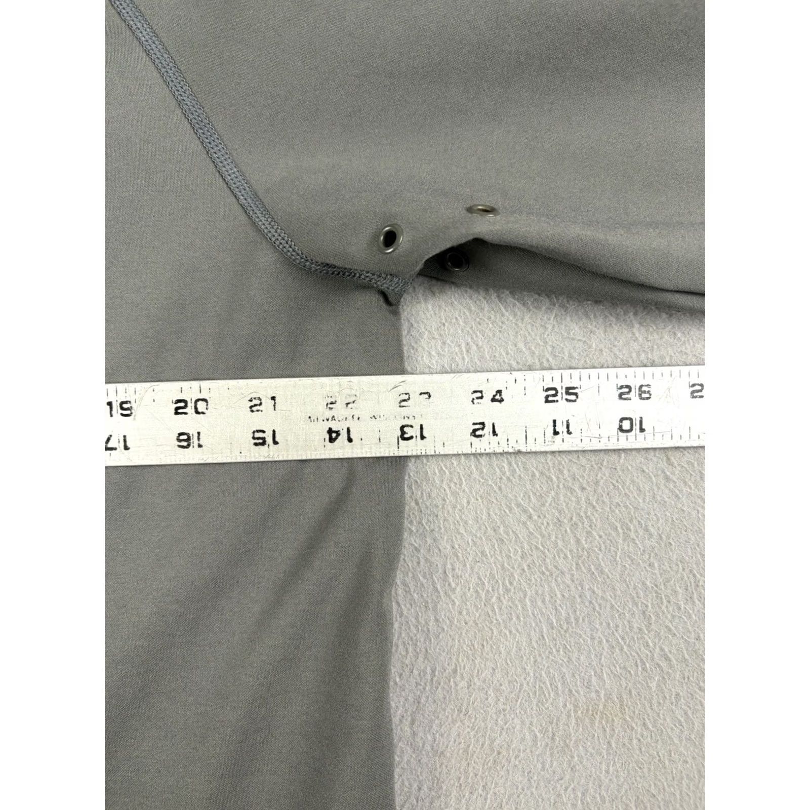 Vintage BYLT Elite Drop Cut Hoodie Men L Gray Long Sleeve Pullover Performance Gym & Training Hiking Running Sports Size US L / EU 52-54 / 3 - 6 Thumbnail