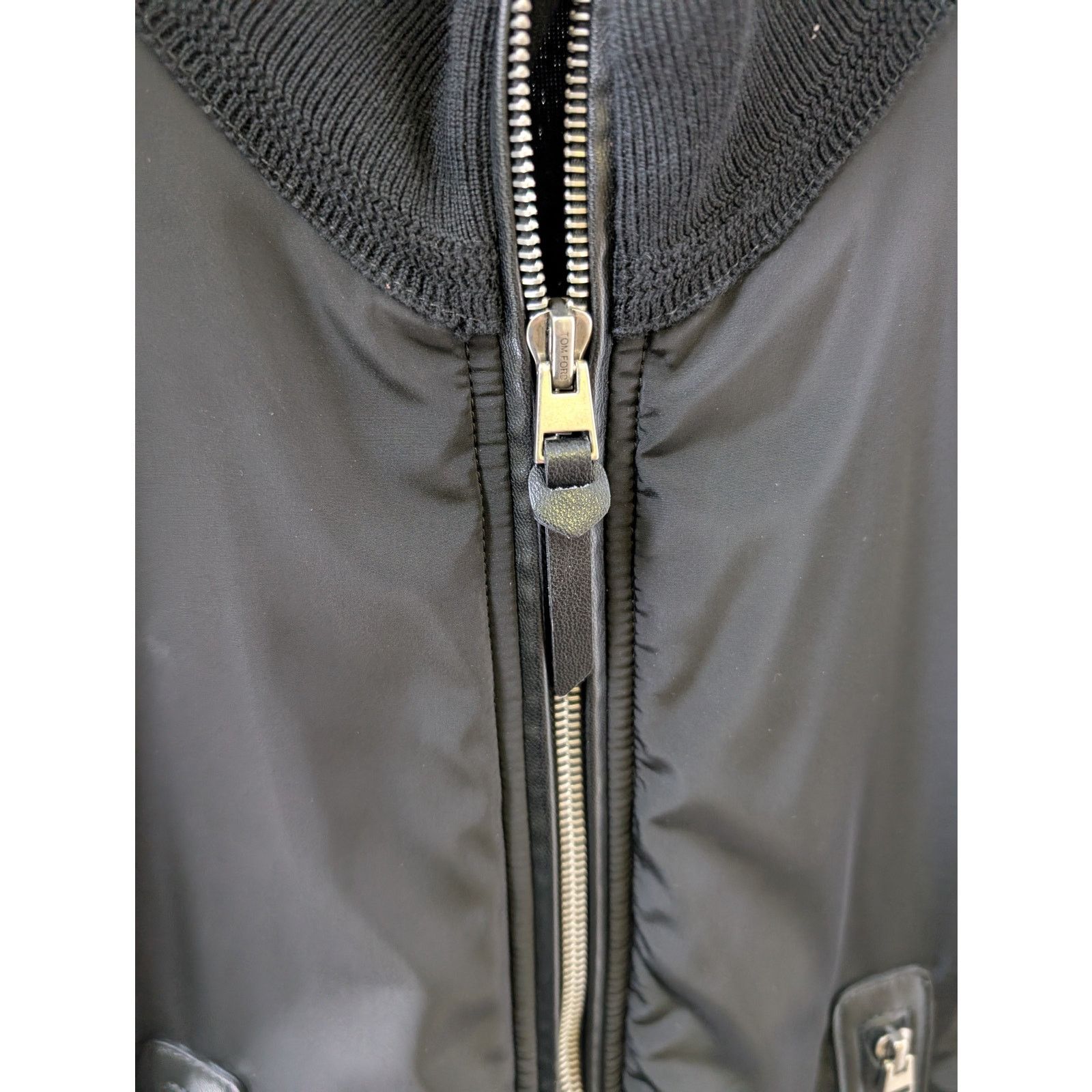 Tom Ford o1rshd1 James Bond Jacket in Black Size US M / EU 48-50 / 2 - 12 Thumbnail