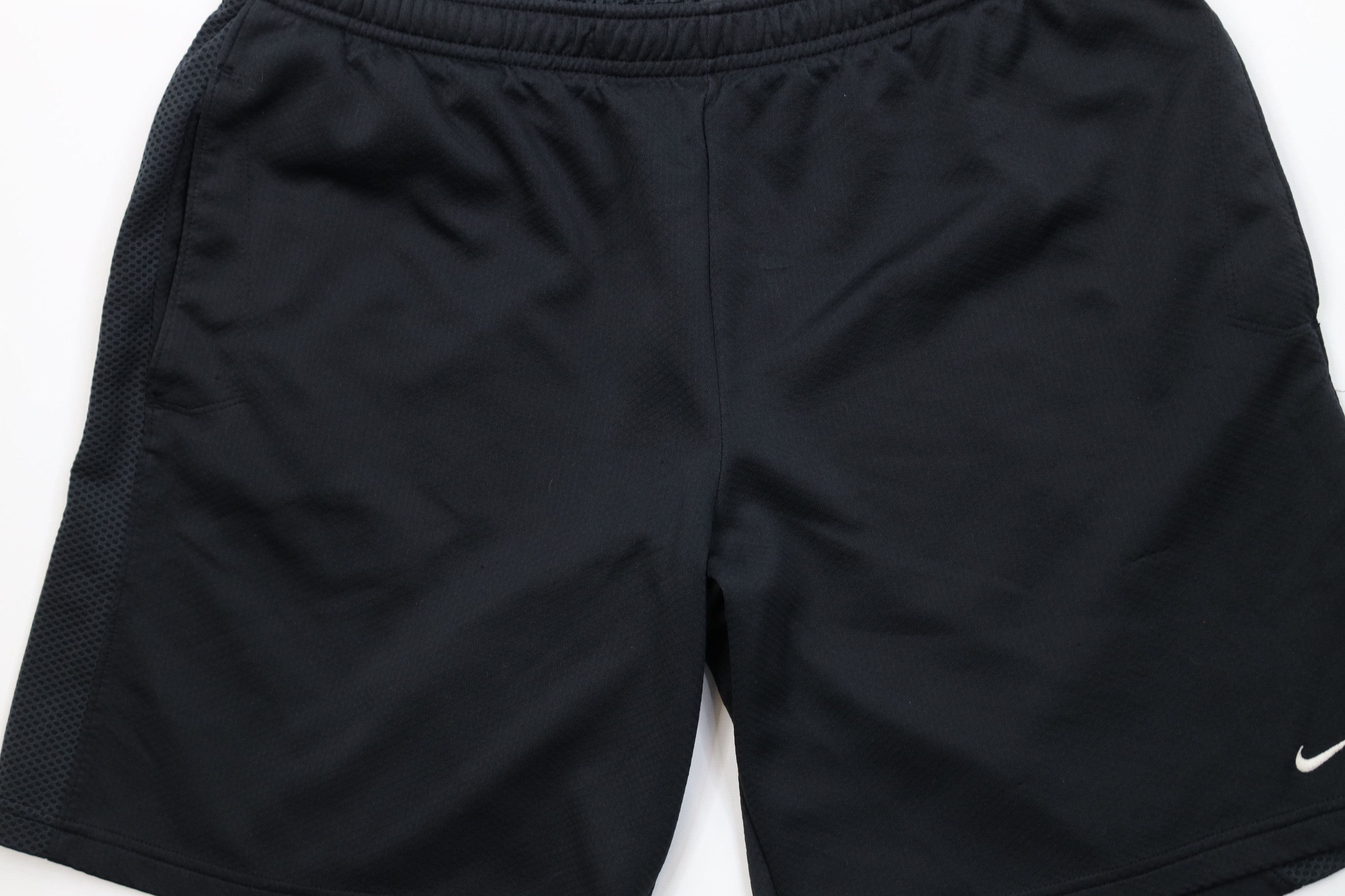 Nike Vintage Y2K Nike Mini Swoosh Above Knee Thermal Knit Shorts Size US 34 / EU 50 - 3 Thumbnail