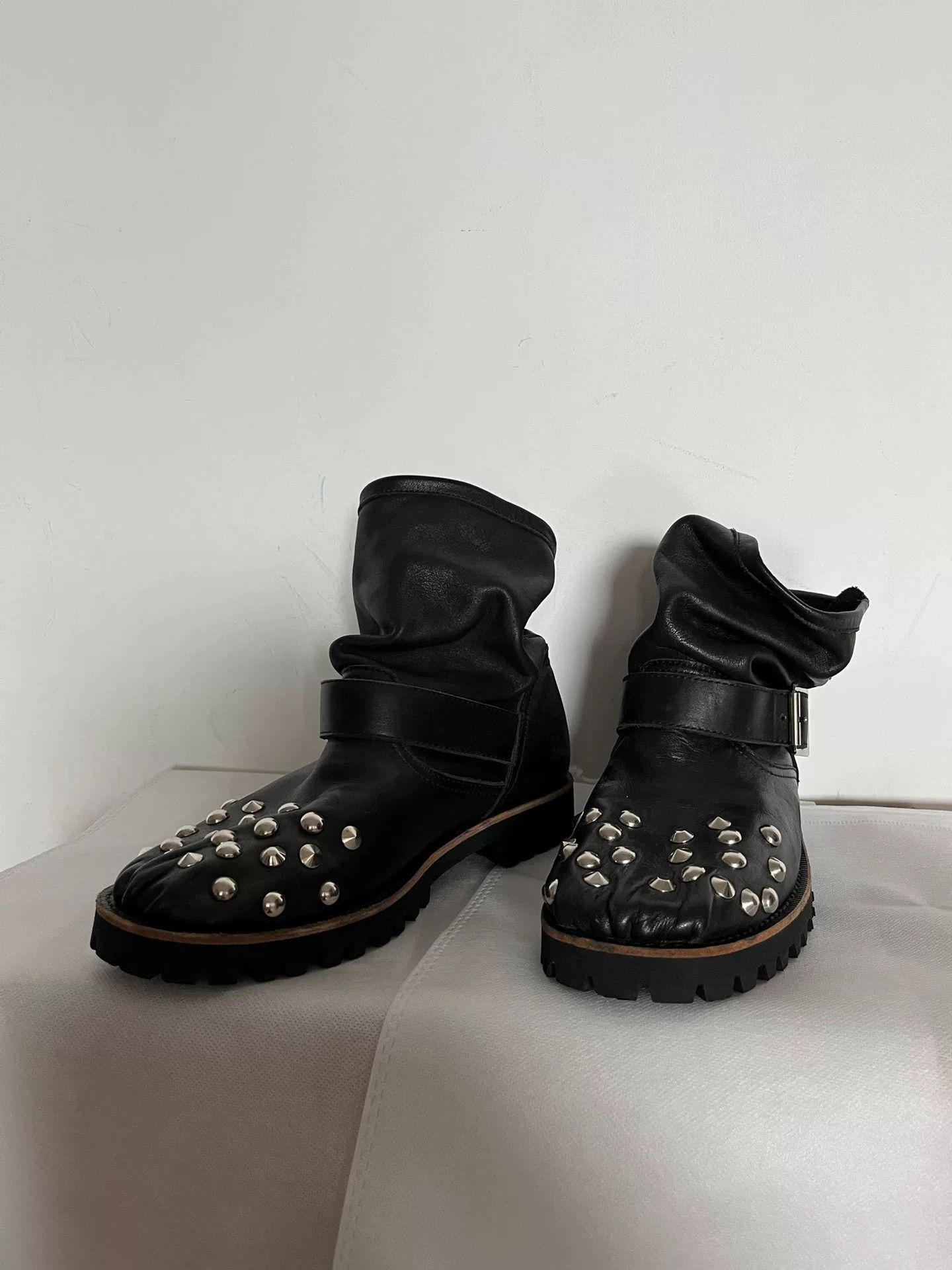 Comme des Garcons Comme des Garçons Tricot Studded Boots Size US 7 / IT 37 - 1 Thumbnail