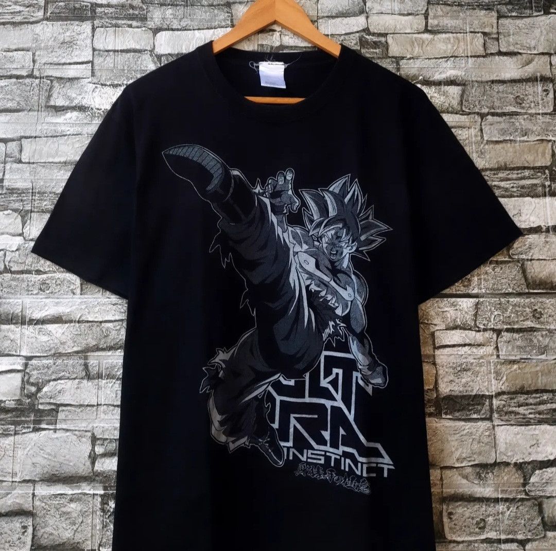 Anime Vintage Cospa Dragon BallZ Goku Ultra Instinc Tshirt Black Size US L / EU 52-54 / 3 - 2 Thumbnail