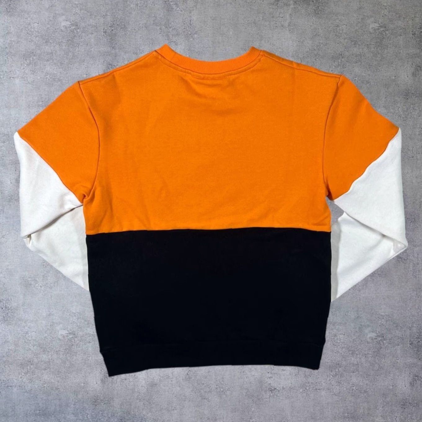 Fila FILA Orange Black White Colour Block Crewneck Sweatshirt Women's XS Size XS / US 0-2 / IT 36-38 - 2 Thumbnail