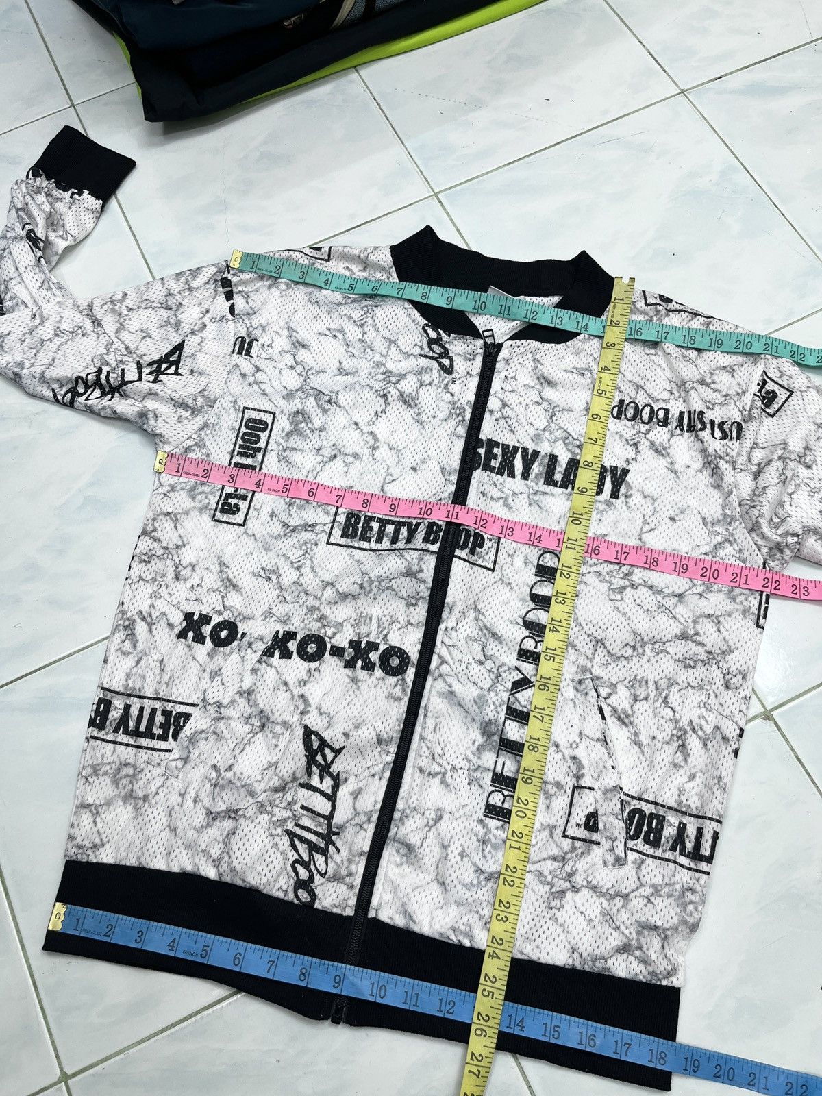 Cartoon Network 🔥🔥🔥STEALS BETTY BOOP FULL PRINT MESH SWEATER Size M / US 6-8 / IT 42-44 - 16 Thumbnail