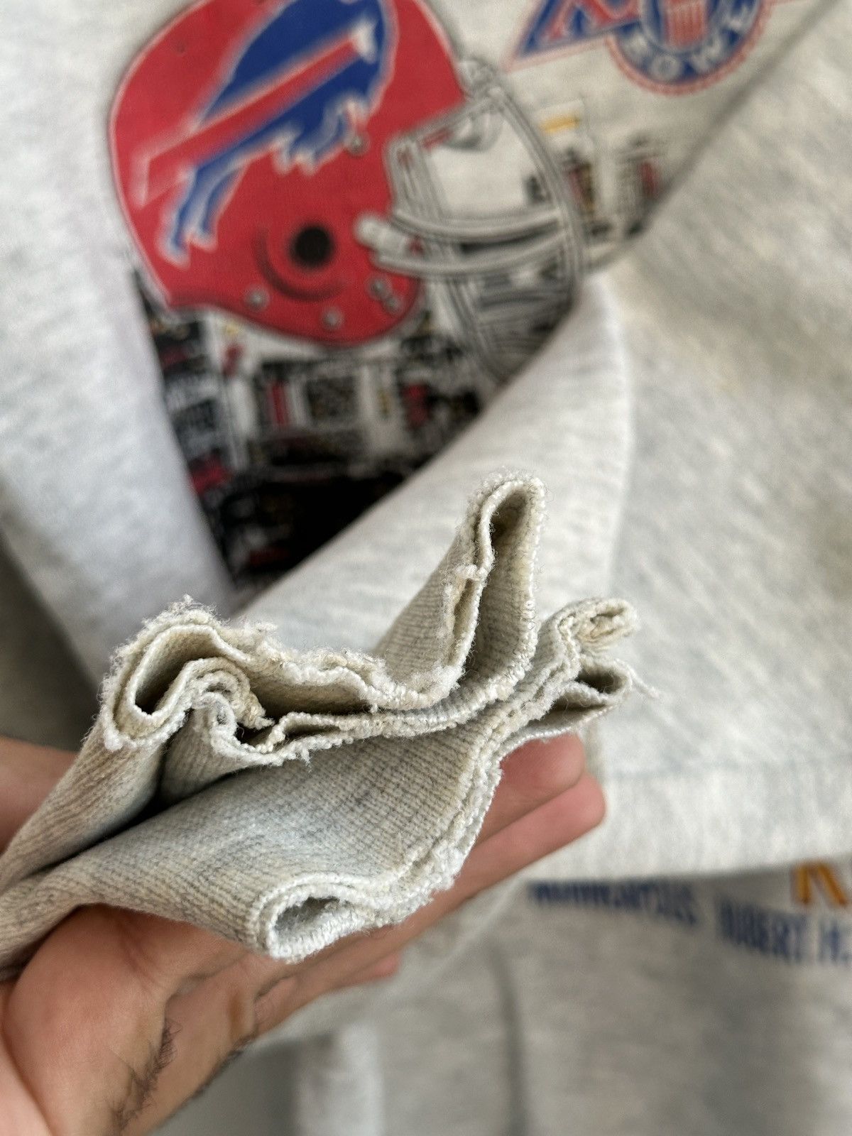 Vintage vintage 1992 BUFFALO BILLS VS WASHINGTON REDSKINS sweatshirt Size US M / EU 48-50 / 2 - 7 Thumbnail