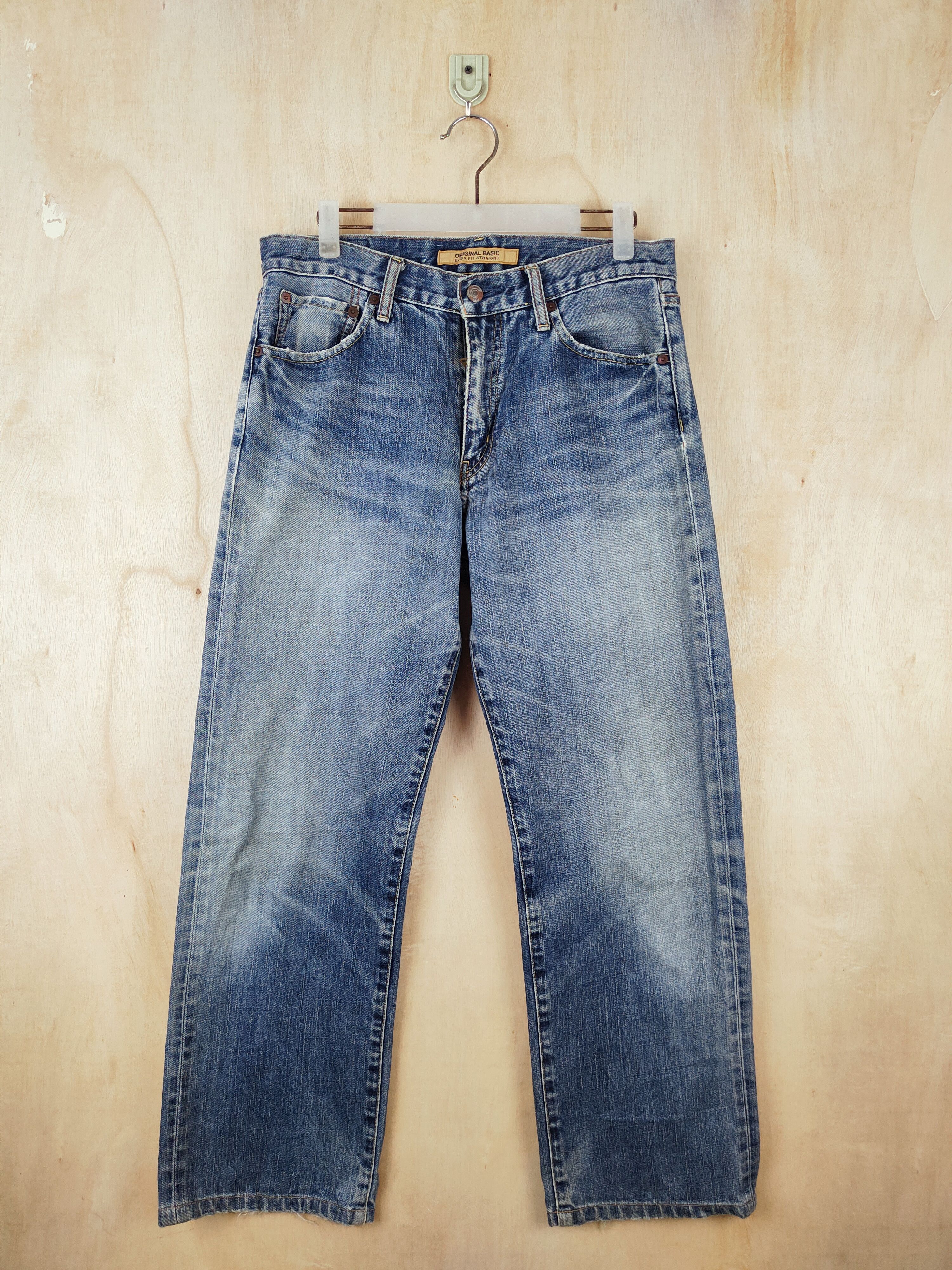 Japanese Brand Uniqlo Blue Distressed Ripped vintage denim Jeans #S2499 Size US 30 / EU 46 - 1 Thumbnail
