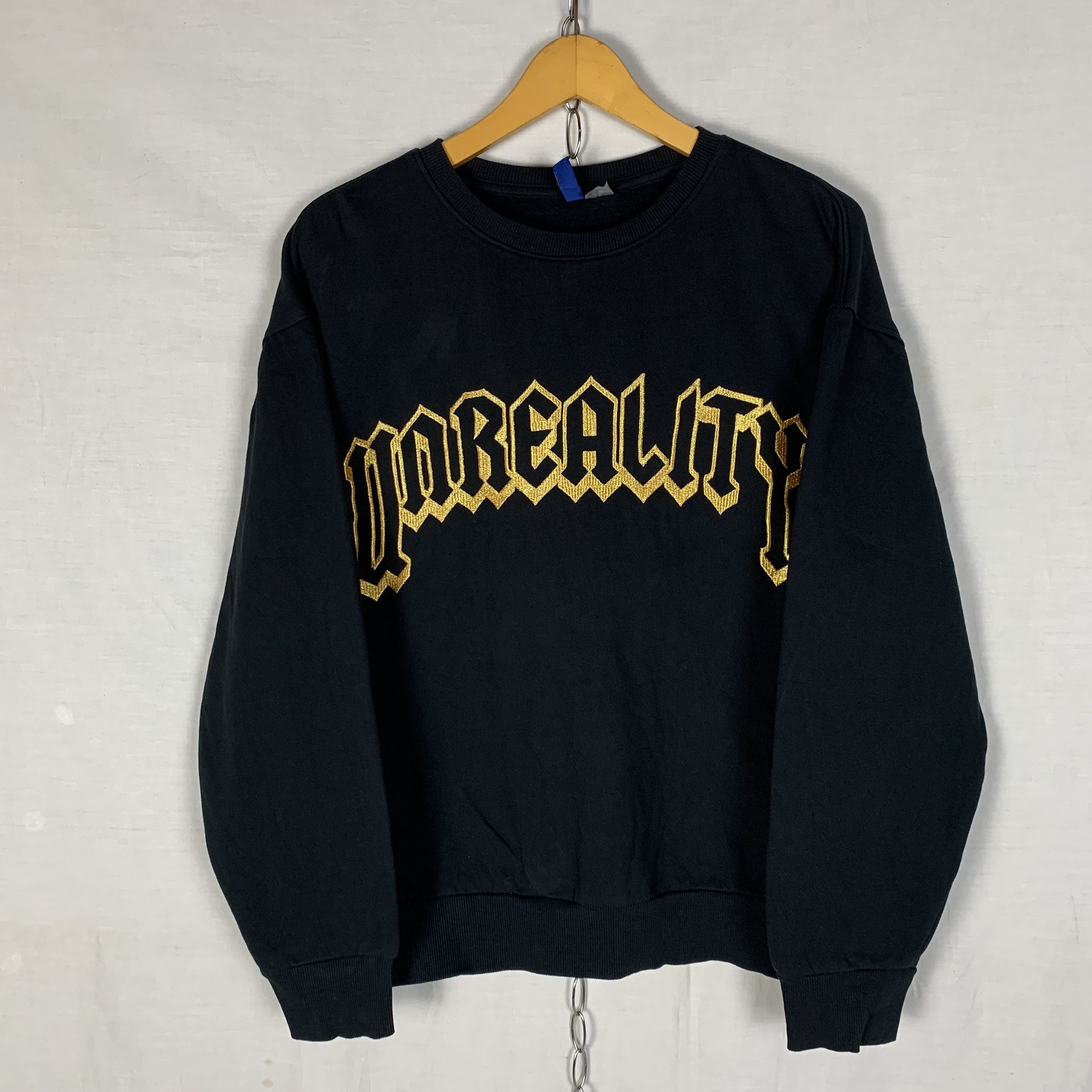H&M H&M Unreality Embroidery Sweatshirt Crewneck Size US M / EU 48-50 / 2 - 1 Thumbnail