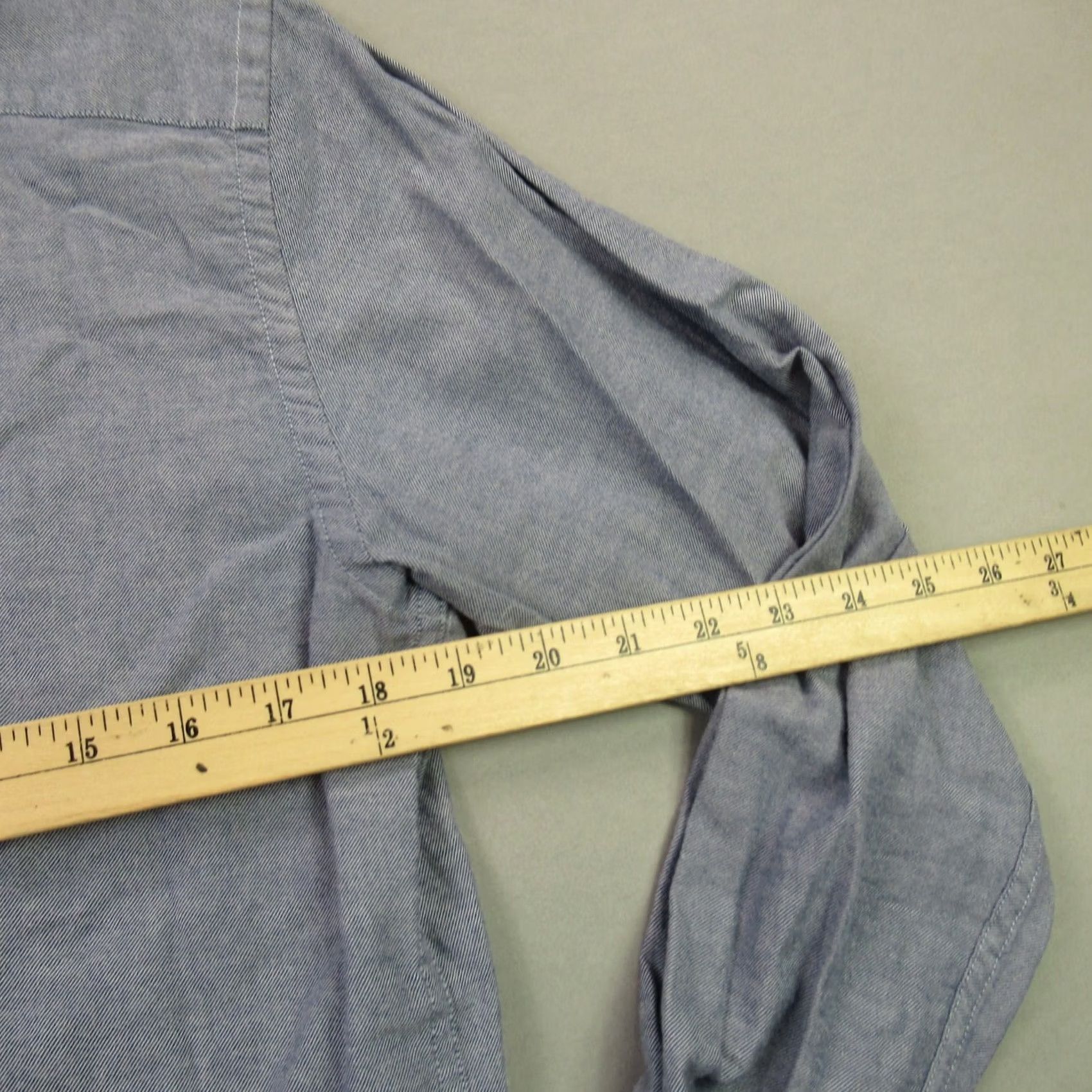 UNTUCKit UNTUCKIT Shirt Mens Small Long Sleeve Button Adult Collar Cotton Lightweight Plaid Casual Button-Up Womens? (Note: This item is Men) Size US S / EU 44-46 / 1 - 6 Thumbnail
