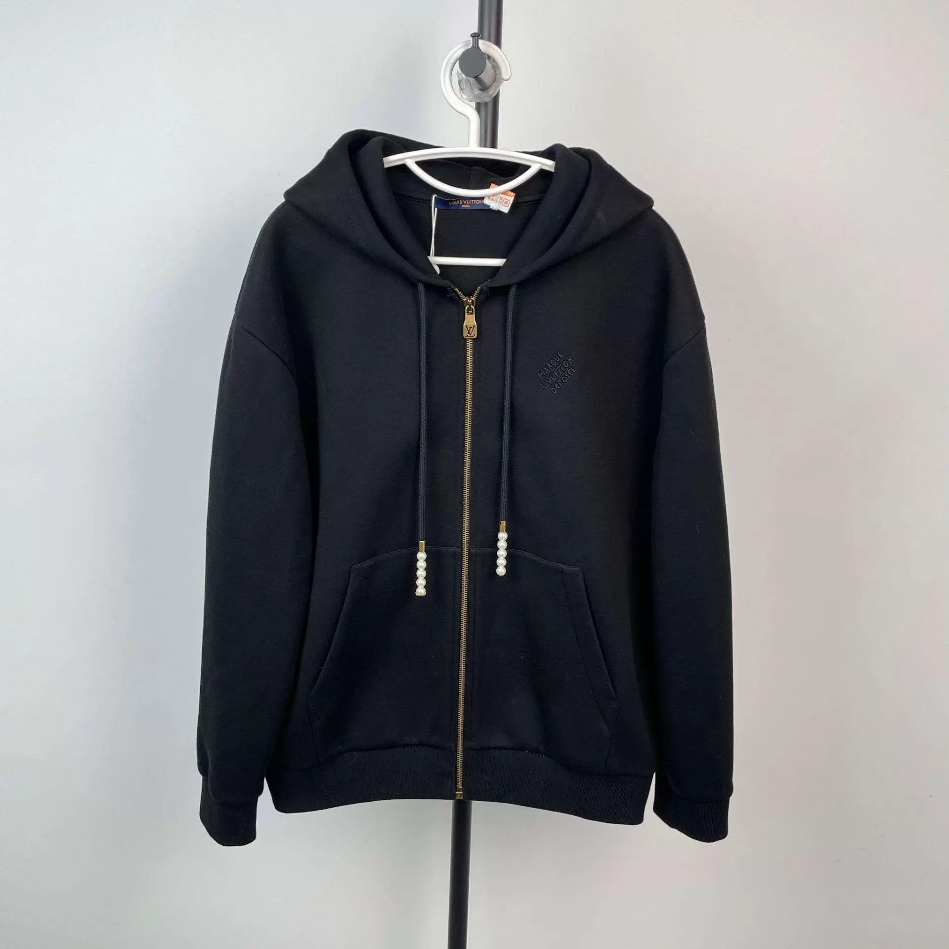 Louis Vuitton LV space cotton jacket black M Size M / US 6-8 / IT 42-44 - 1 Thumbnail