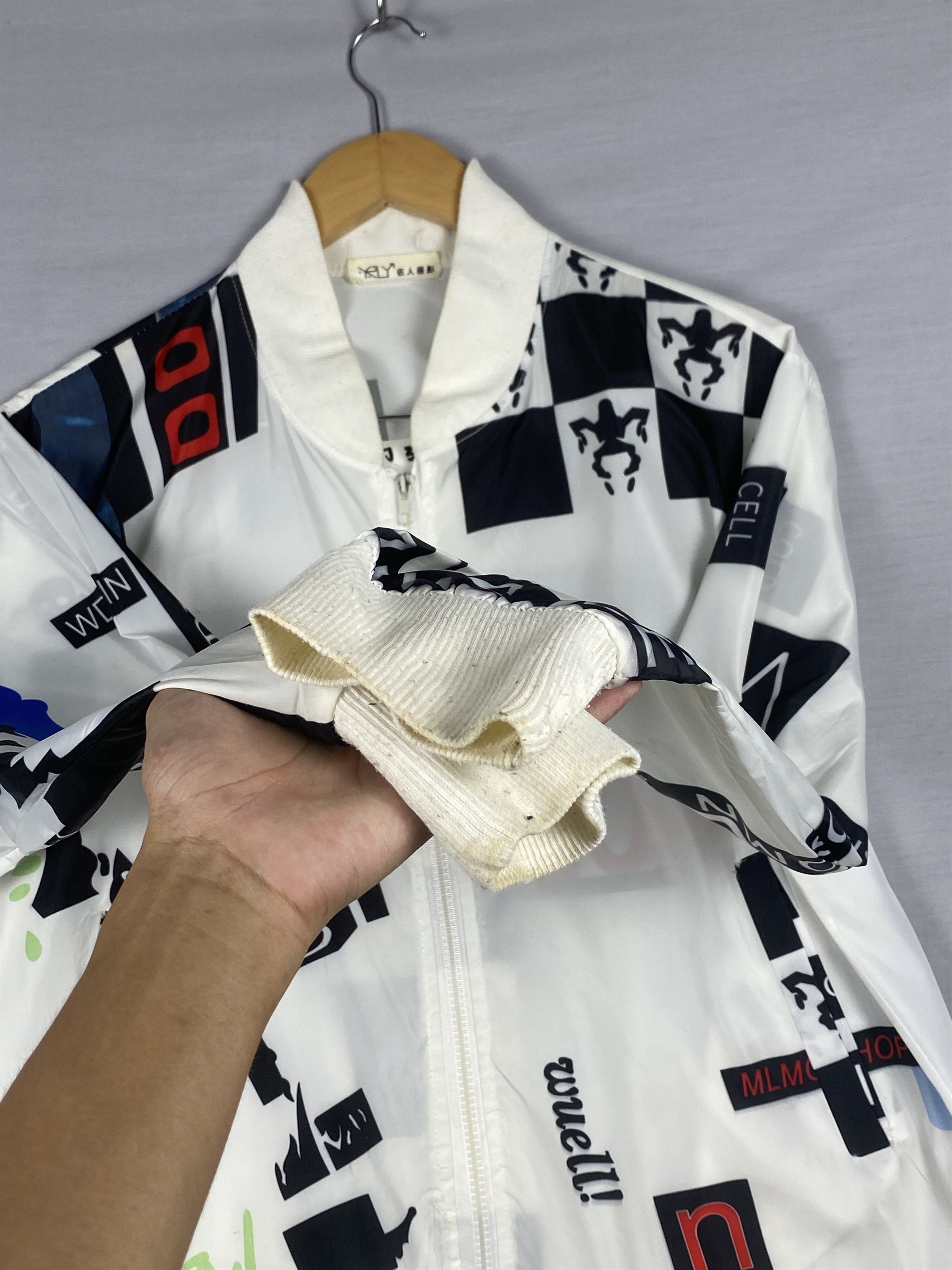Japanese Brand Vintage Japanese Brand Many Art Zip Up Light Jacket Size US S / EU 44-46 / 1 - 7 Thumbnail