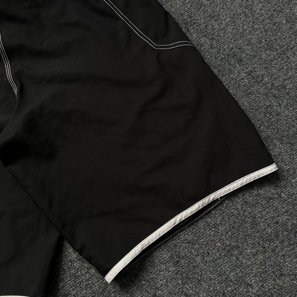 Nike VTG Nike Shorts Size 34 Y2K 00s USA Swimwear Hype Trend Size US 34 / EU 50 - 15 Thumbnail