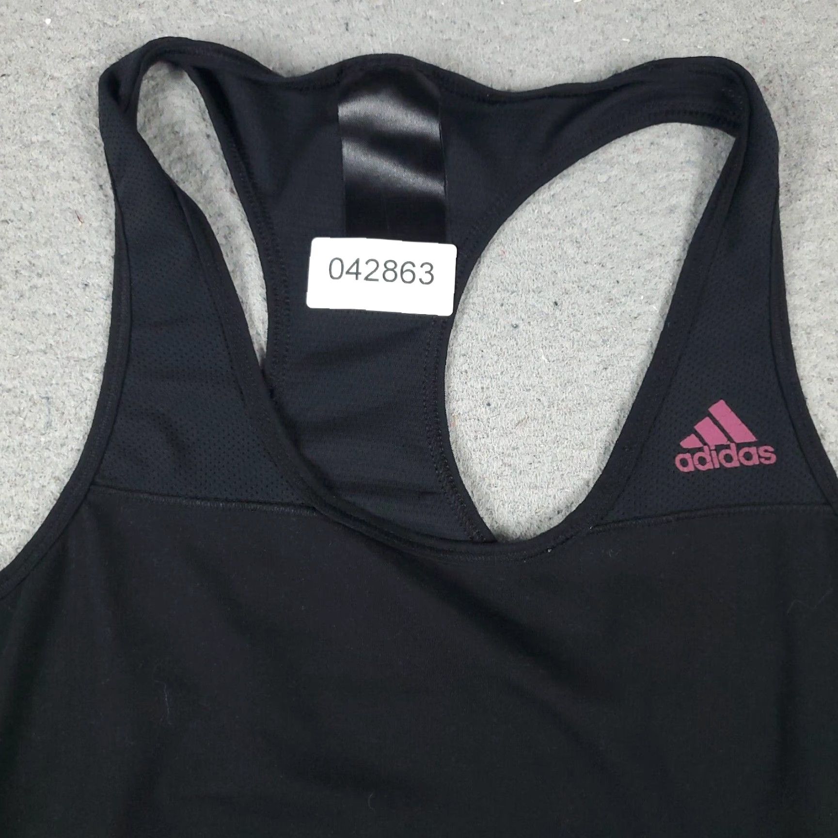 Adidas Adidas Tank Top Shirt Womens Medium Black Active Running Work Out Size M / US 6-8 / IT 42-44 - 3 Thumbnail