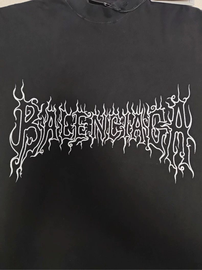 Balenciaga Balenciaga size 1 Sanskrit the Yearofthe Loong Flame Font S Size US S / EU 44-46 / 1 - 4 Thumbnail
