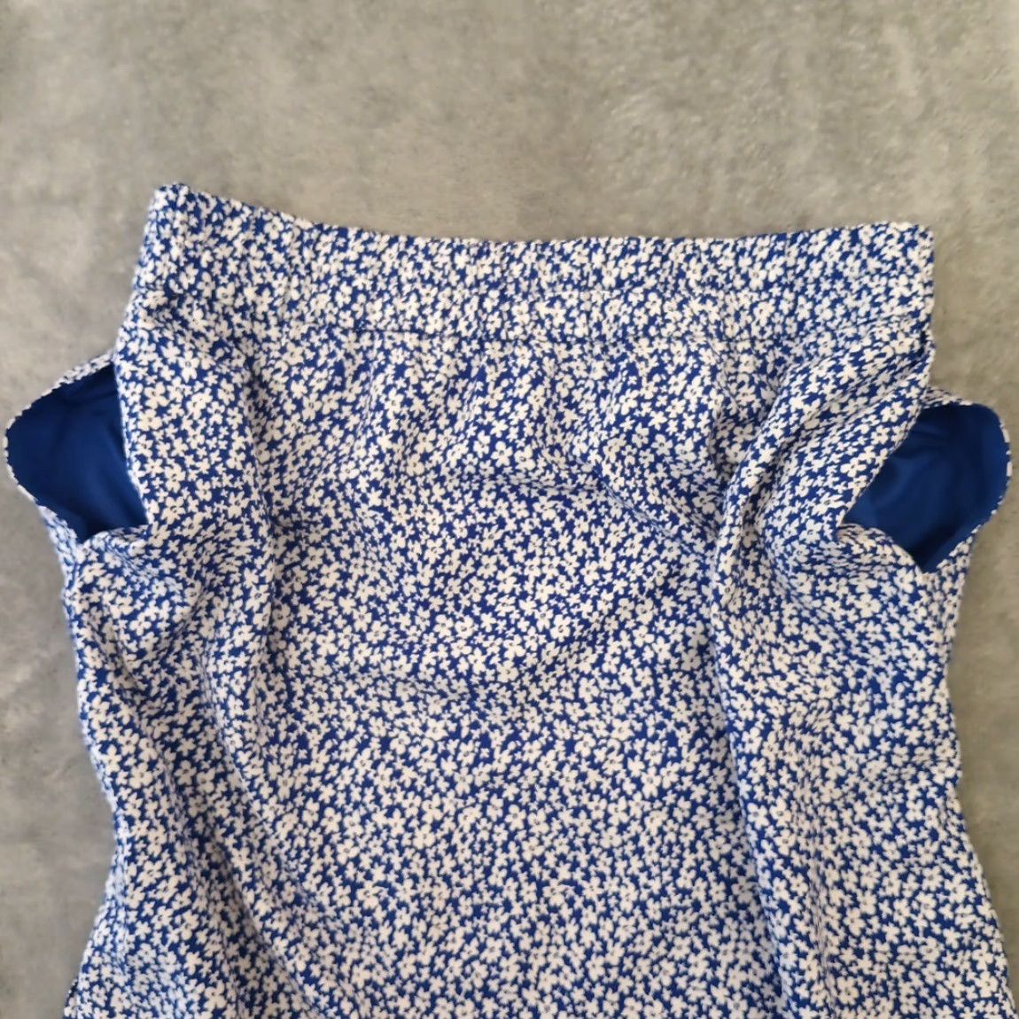 J.Crew J.Crew Skirt PL Knee Length Floral Blue Elastic Waist Lined Pockets Slit Petite Women Skirt Size 36" / US 14 / IT 50 - 5 Thumbnail