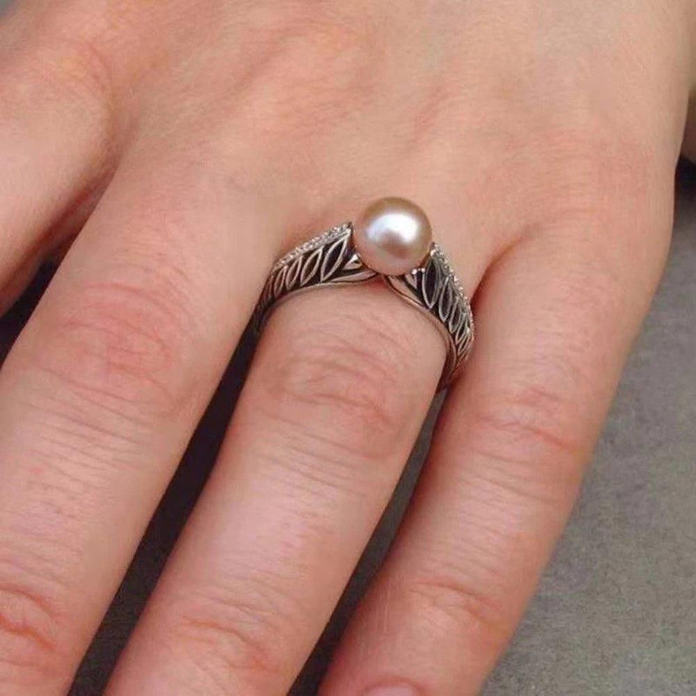 Designer Vintage Pink Freshwater Pearl Antique Silver Ring - Size 7 Size ONE SIZE - 5 Thumbnail