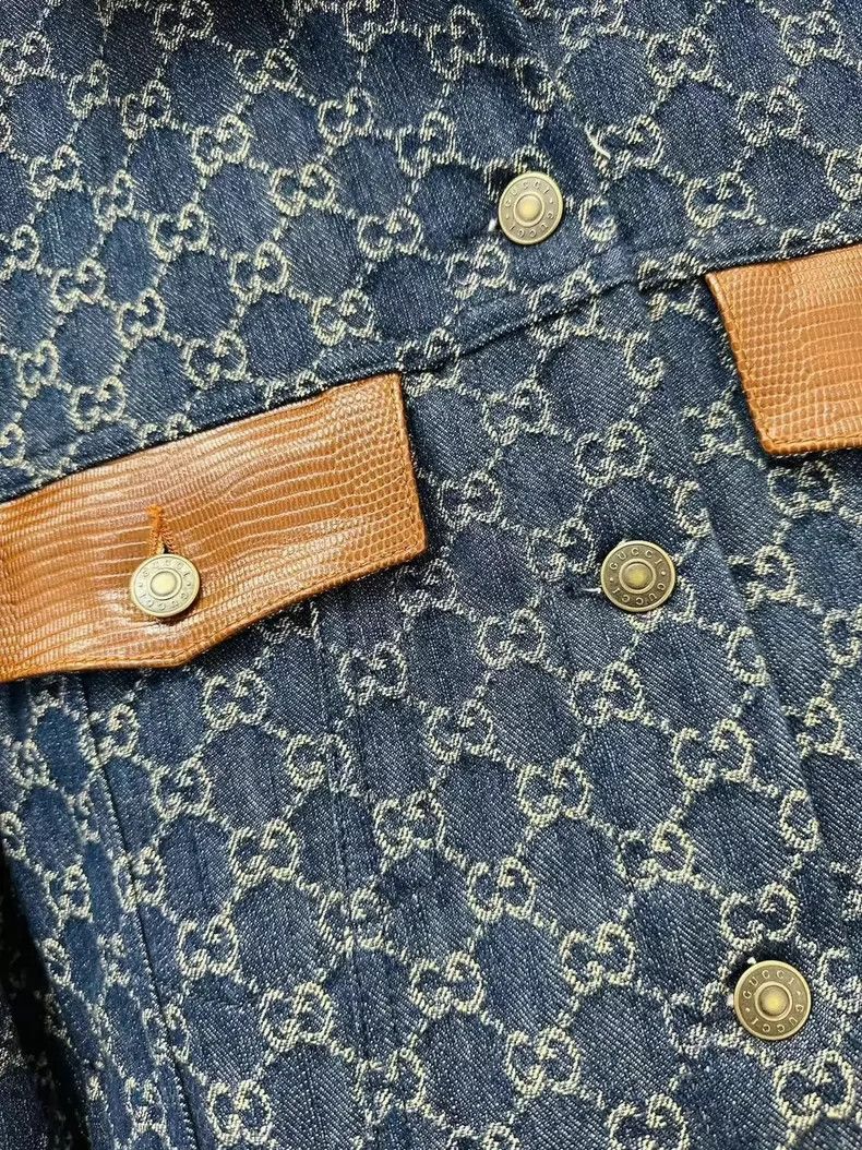 Gucci Gucci Size 38 Leather collar full logo jacket 2503-Nextarro Size US XXS / EU 40 - 4 Thumbnail
