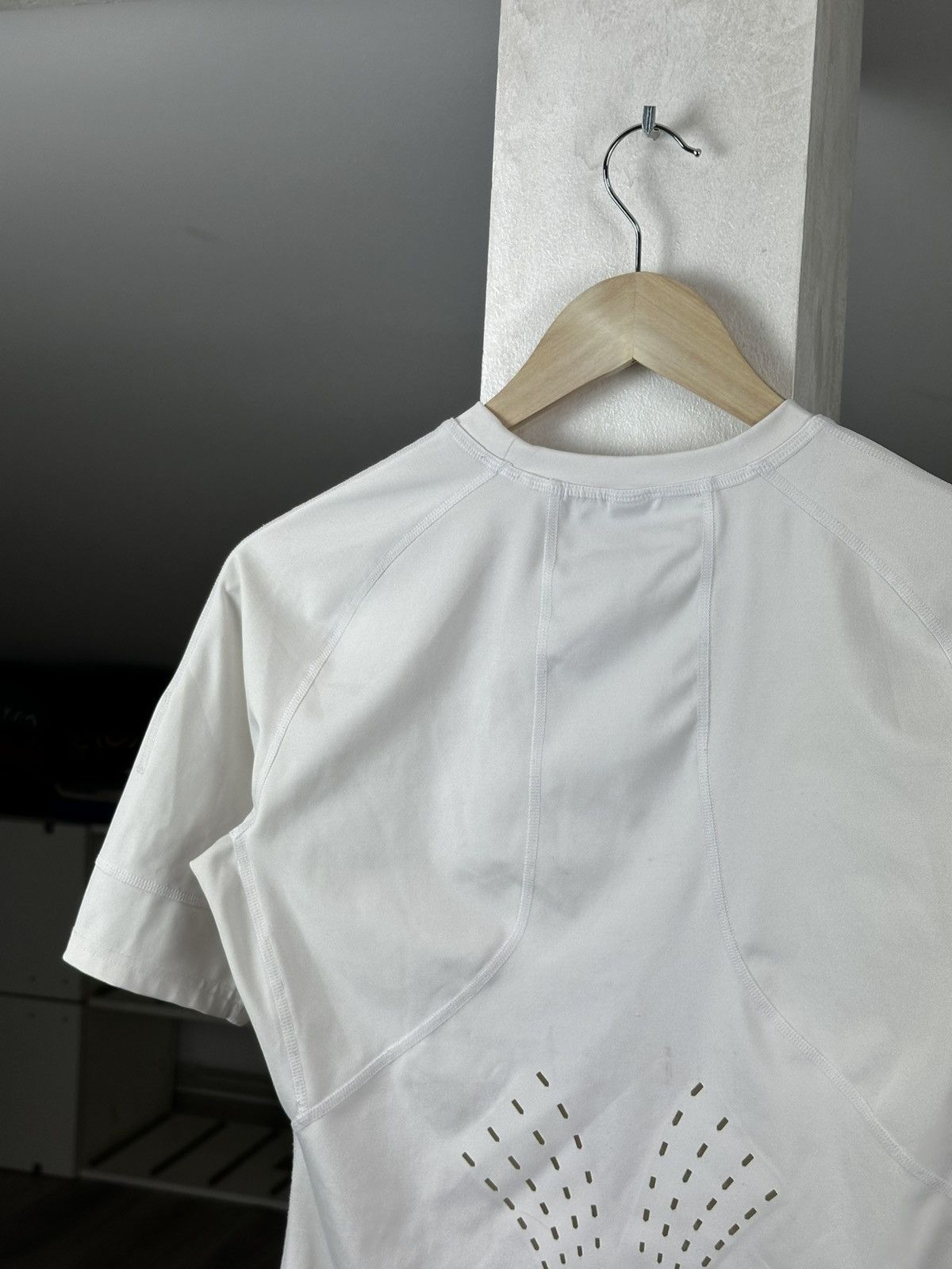 Adidas × Stella McCartney ADIDAS x STELLA MCCARTNEY TechFit T-SHIRT Size L / US 10 / IT 46 - 9 Thumbnail