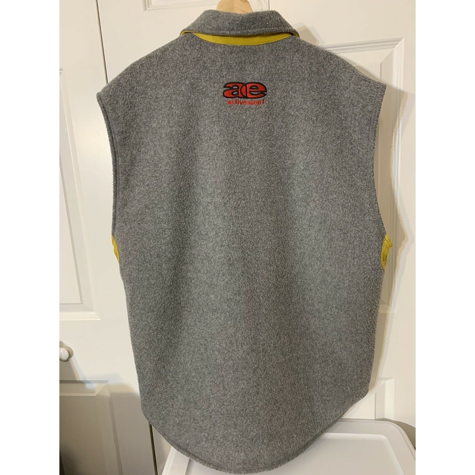 American Eagle Outfitters Vtg American Eagle AE Active Sport Fleece Vest w/ Quilted Li Size US XL / EU 56 / 4 - 7 Thumbnail