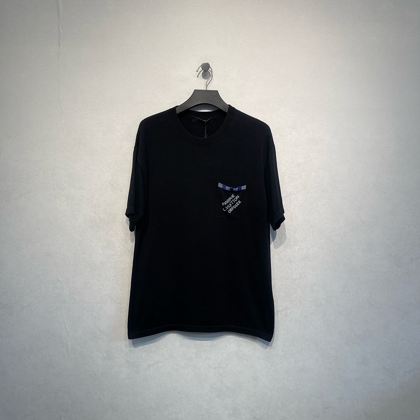 Louis Vuitton Louis Vuitton Embroidered Logo Knit T-Shirt Size L Size US L / EU 52-54 / 3 - 1 Thumbnail