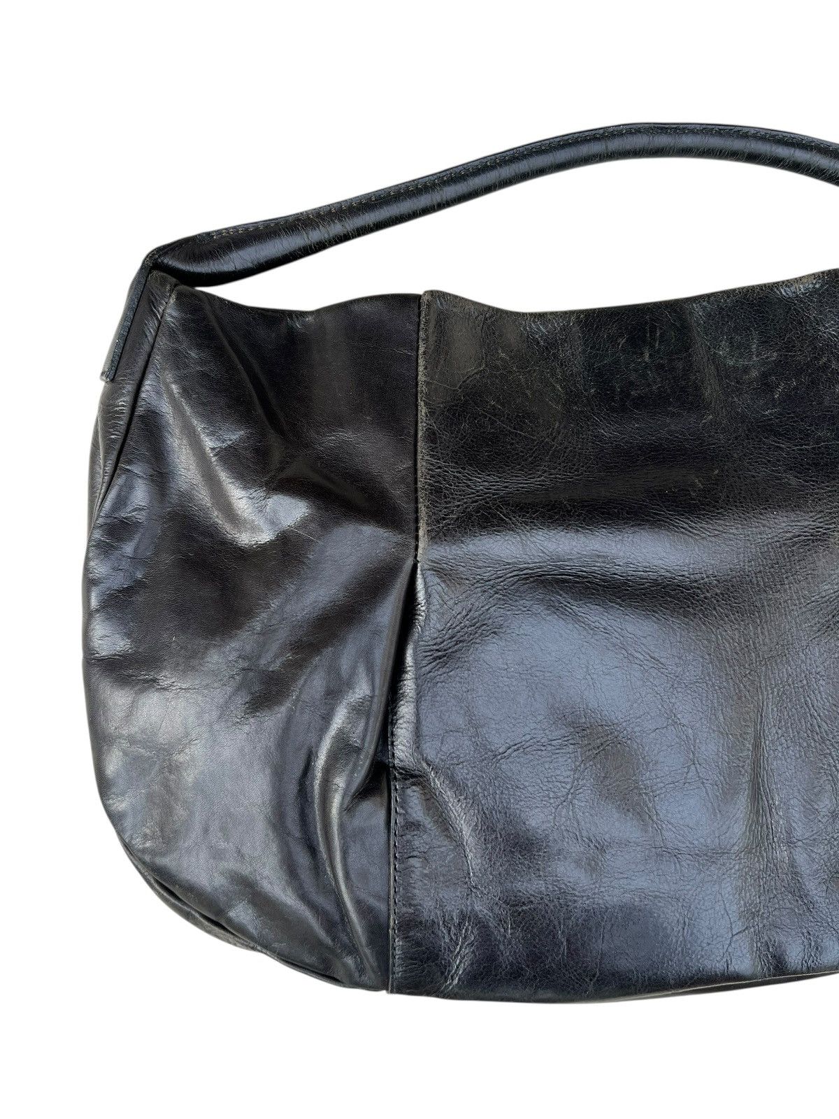 Leather B. Stuff Japan Scratches Patina Black Leather Bag Size ONE SIZE - 12 Thumbnail
