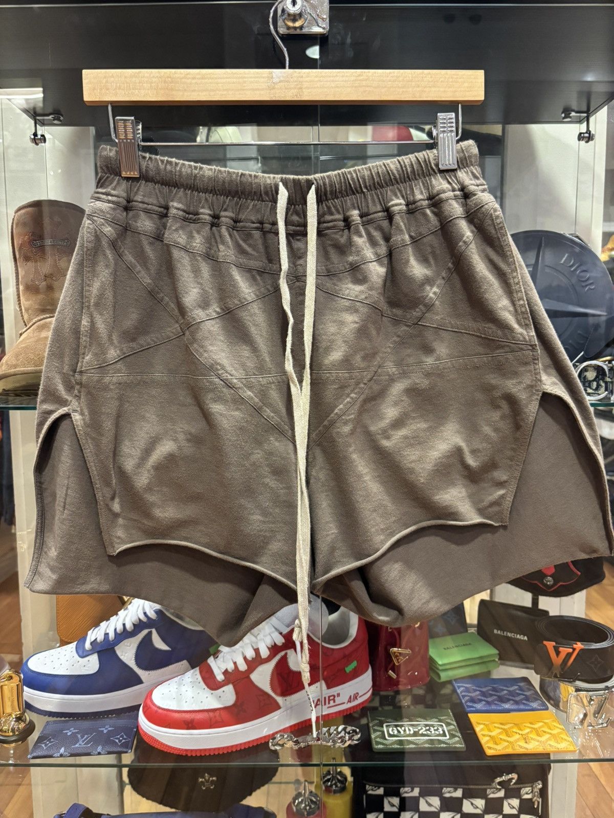 Rick Owens Rick Owen’s SS22 Dust Shorts Size US 34 / EU 50 - 1 Thumbnail