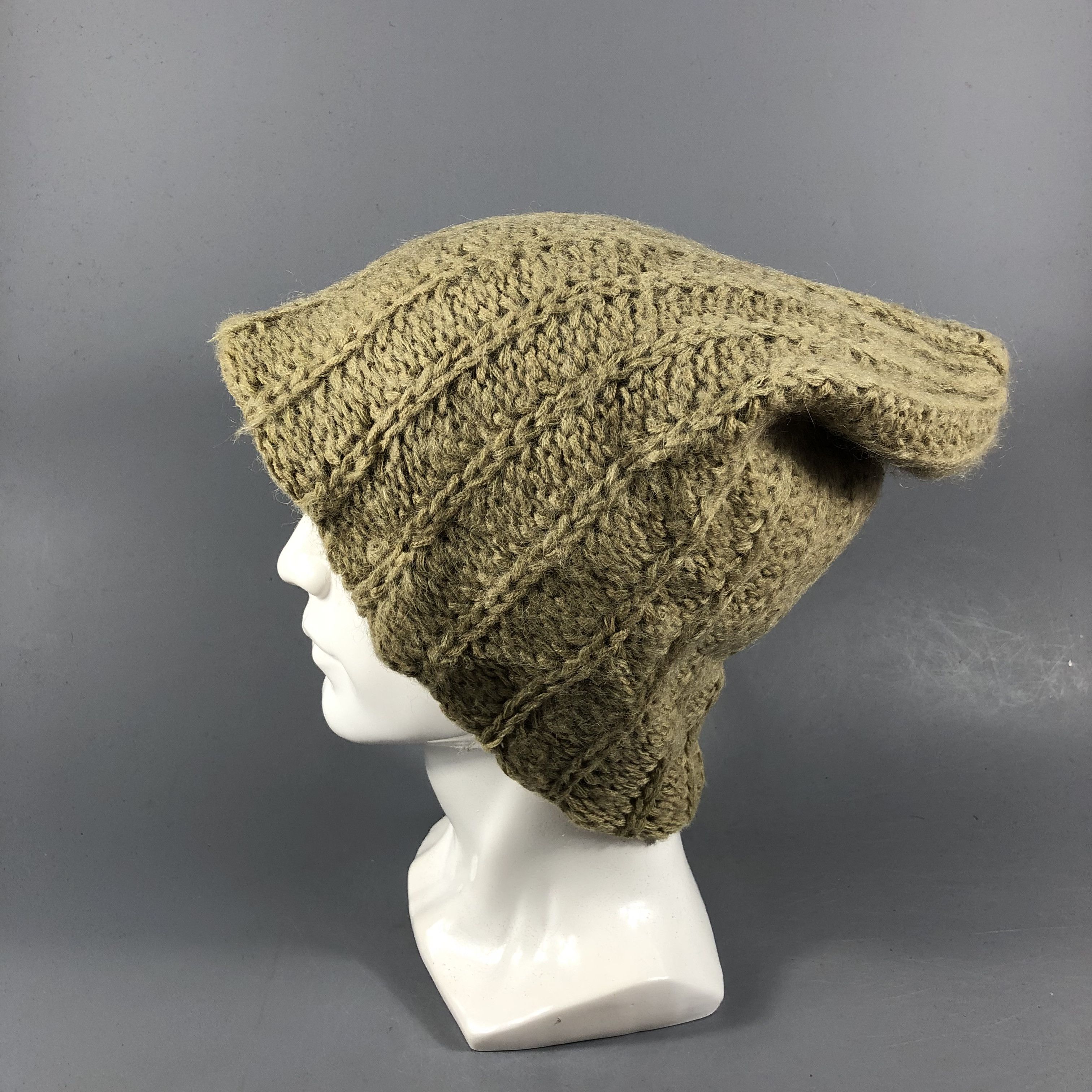 Vintage Unknown Knit Beanie Snowcap Snow Hat B1045 Size ONE SIZE - 1 Thumbnail