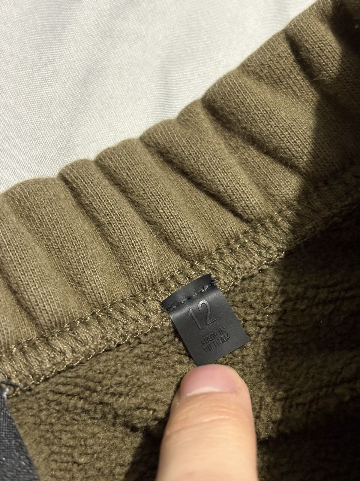 Essentials 26” FW24 Fear of God Essentials Sweatpants olive green khaki Size 26" / US 2 / IT 38 - 6 Thumbnail