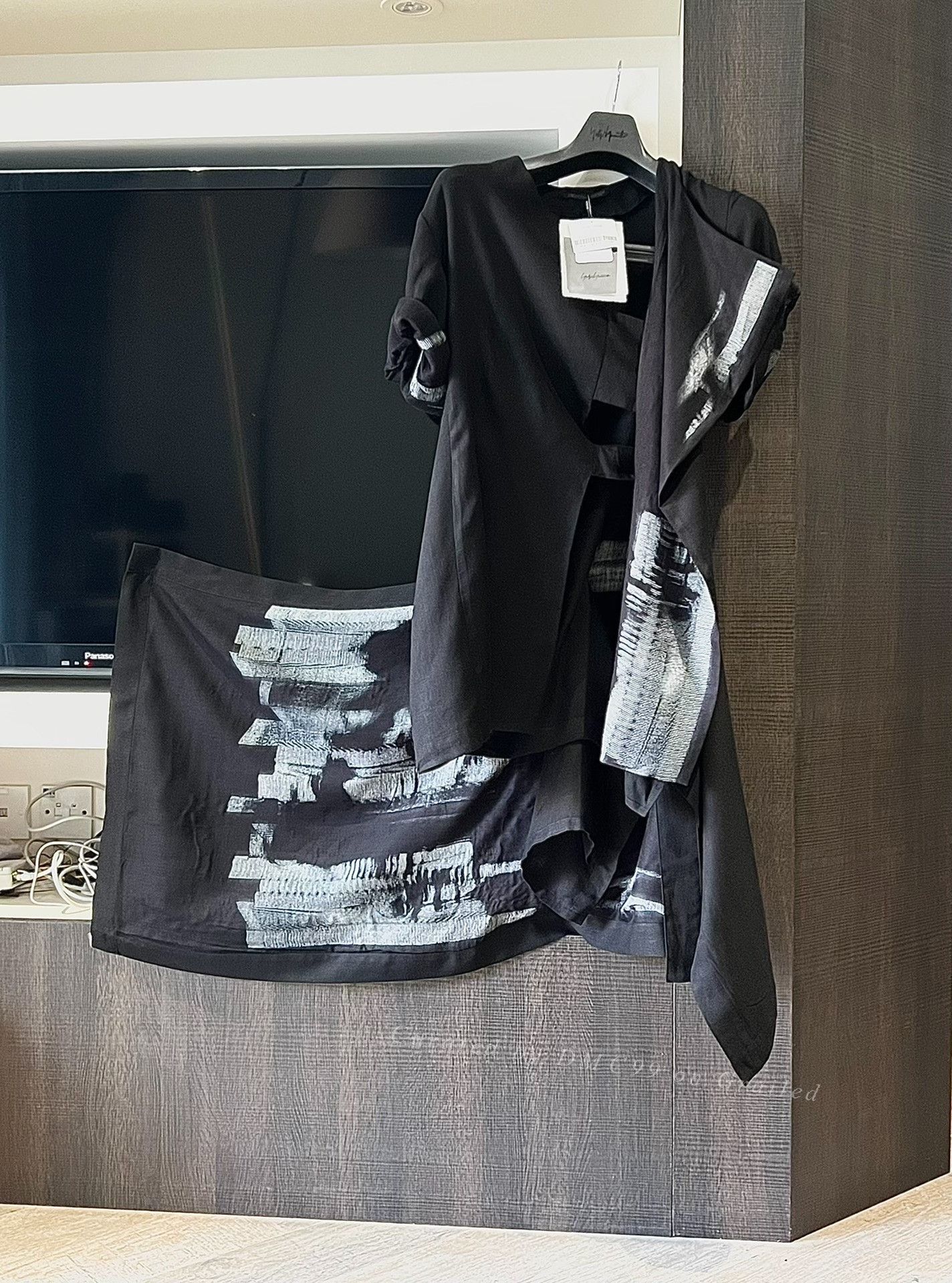 Yohji Yamamoto Yohji Yamamoto 22SS Graffiti Drape Coat Size L / US 10 / IT 46 - 1 Thumbnail