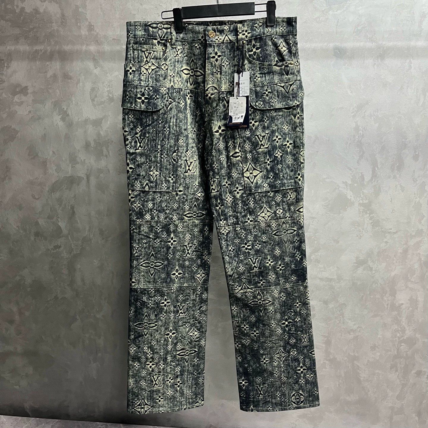 Louis Vuitton louis vuitton brown multi-pocket casual pants Size US 33 - 1 Thumbnail