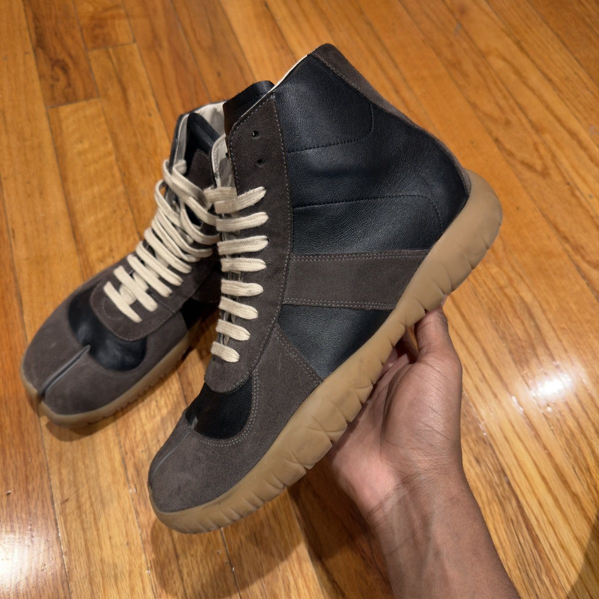 Maison Margiela Margiela Tabi GAT Replica Size US 9 / EU 42 - 3 Thumbnail