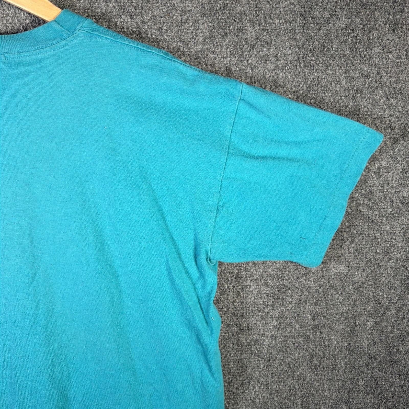 Vintage Vintage Dinosaurs Shirt Mens Large Green 90s Cartoon TV Show Size US L / EU 52-54 / 3 - 9 Thumbnail