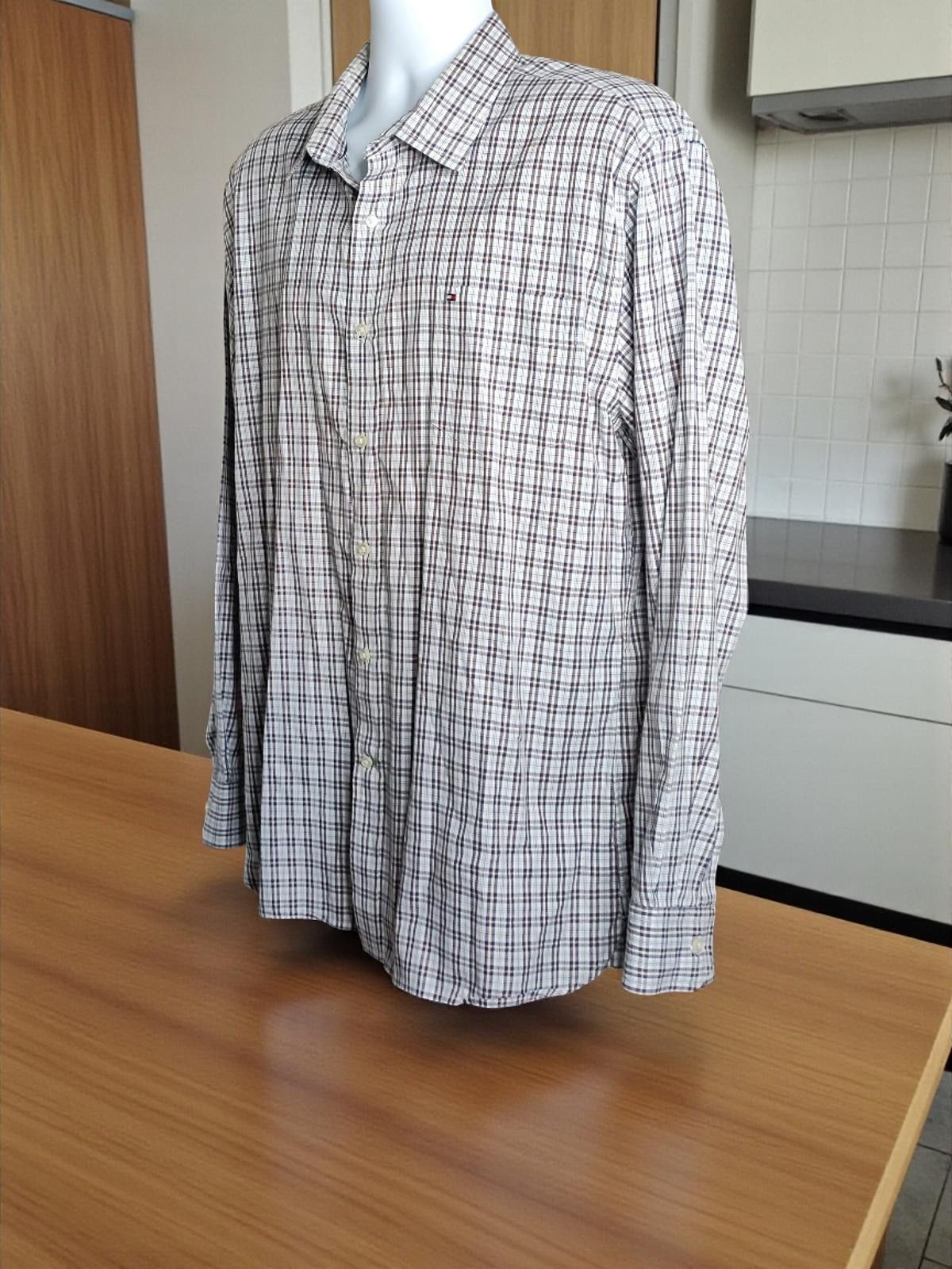 Tommy Hilfiger Tommy Hilfiger Custom Fit XL 2Ply Button-Up Shirt Size US XL / EU 56 / 4 - 4 Thumbnail