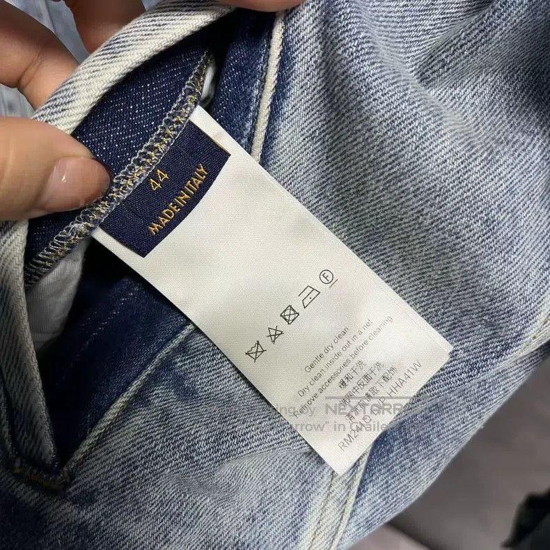 Louis Vuitton Louis Vuitton Blue casual denim jacket Size US S / EU 44-46 / 1 - 3 Thumbnail