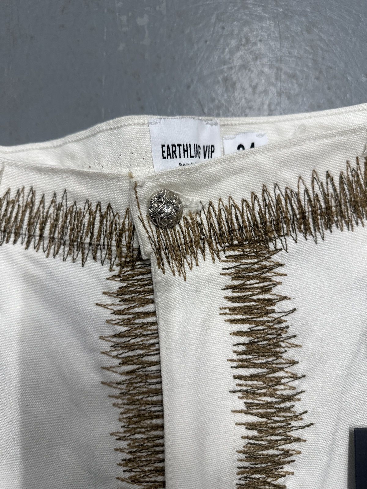 Earthling Earthling Vip Sz34 run 32 Size US 34 / EU 50 - 7 Thumbnail