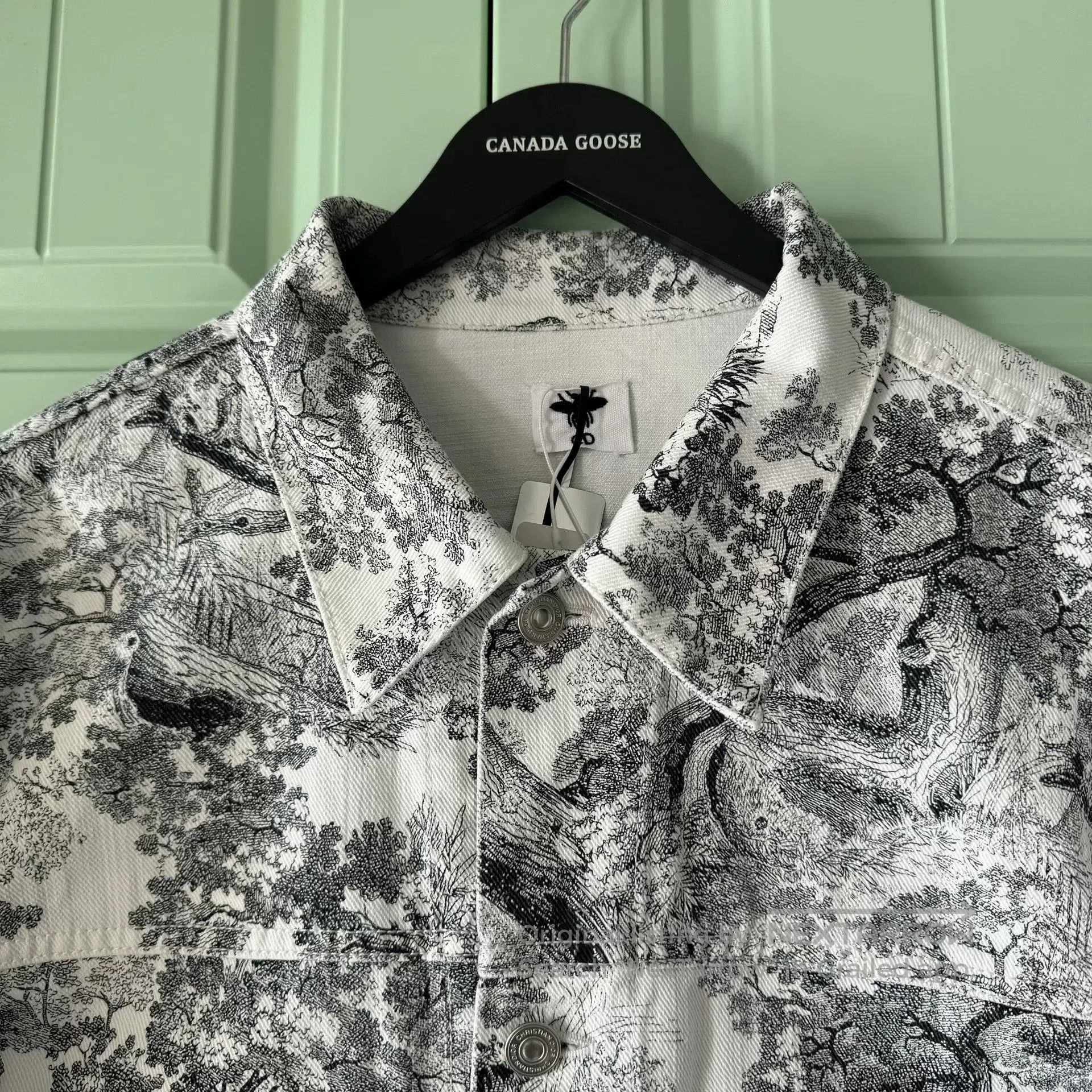 Dior Christian Dior White Black Print Shirt Jacket. Size XS / US 0-2 / IT 36-38 - 8 Thumbnail